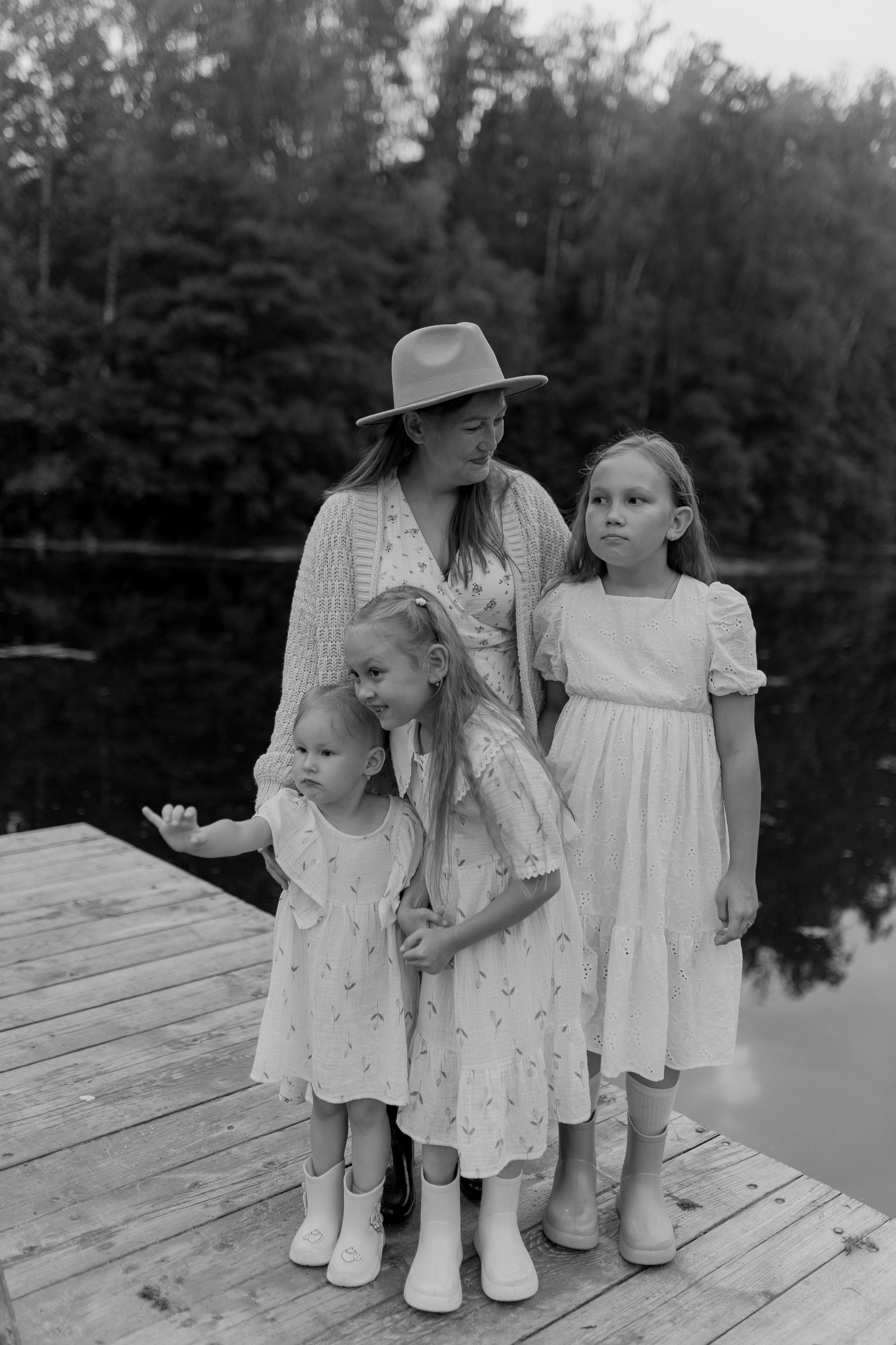 Мама Алина, Маша, Дина и Анечка. Фотограф Татьяна Семенова