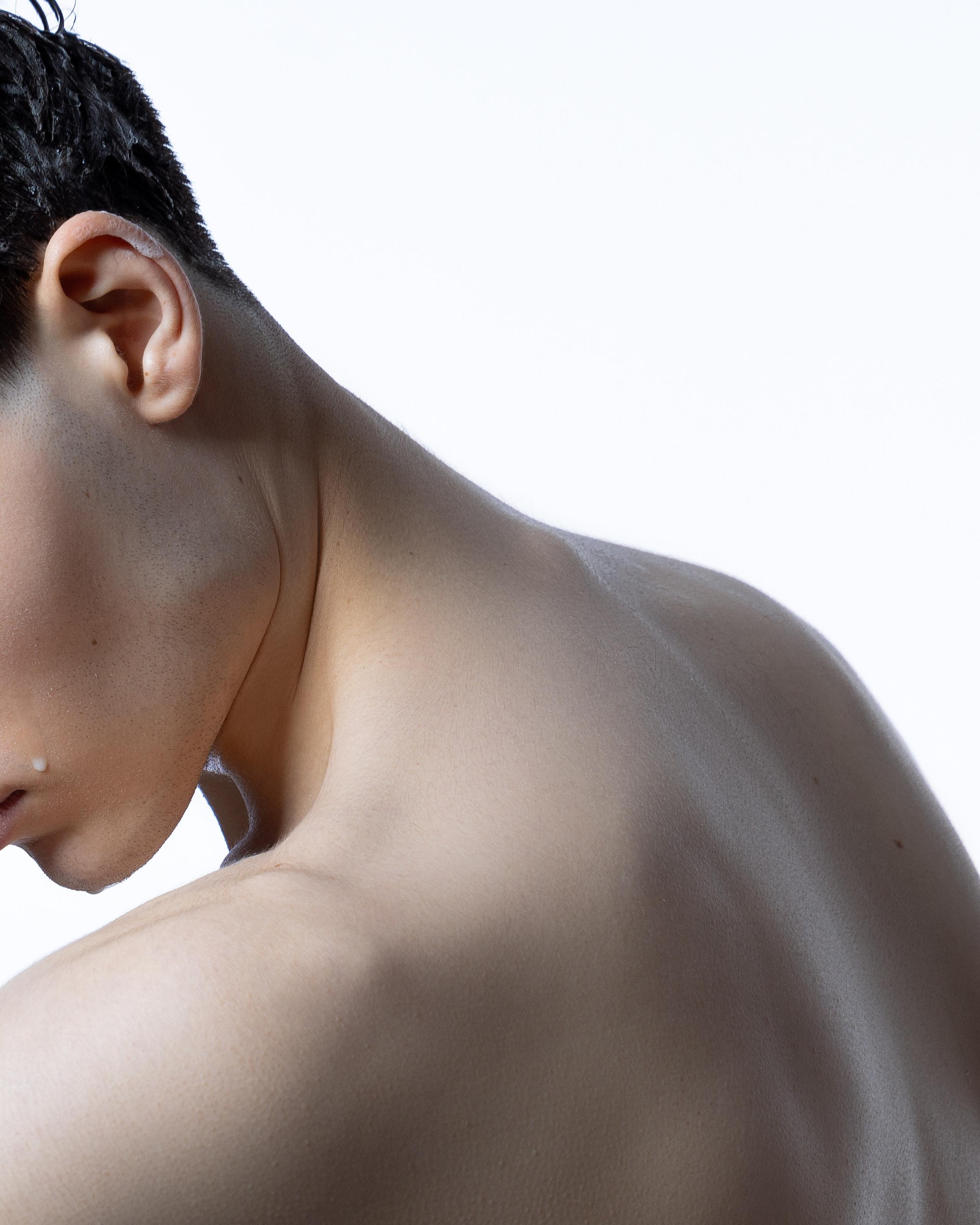 MOY Cosmetics. Photographer. Producer. Retoucher