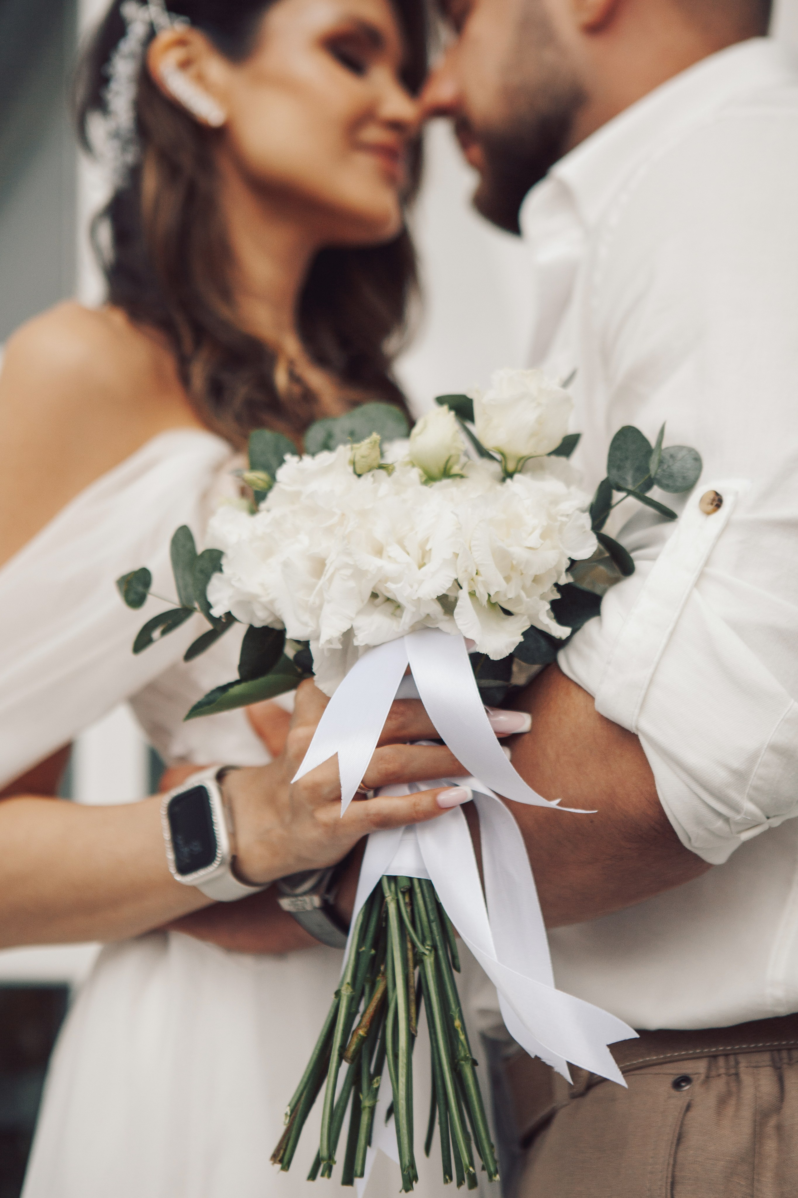 Молодожены в павильоне космонавтики и авиации №34 на вднх и в ресторане московское небо. Фотограф Ольга Ефремова