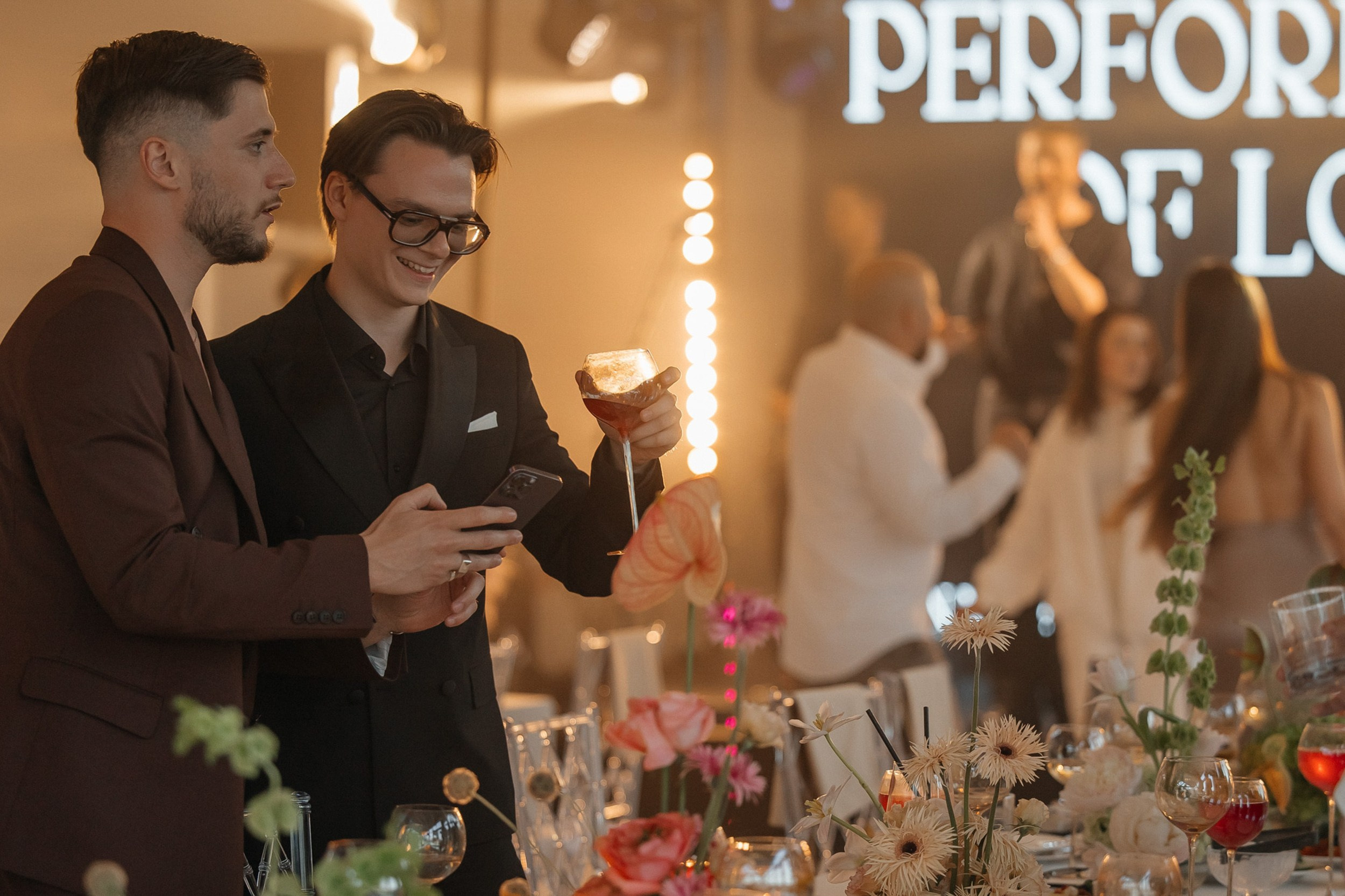 Perfomance of love. Свадебный фотограф Москва