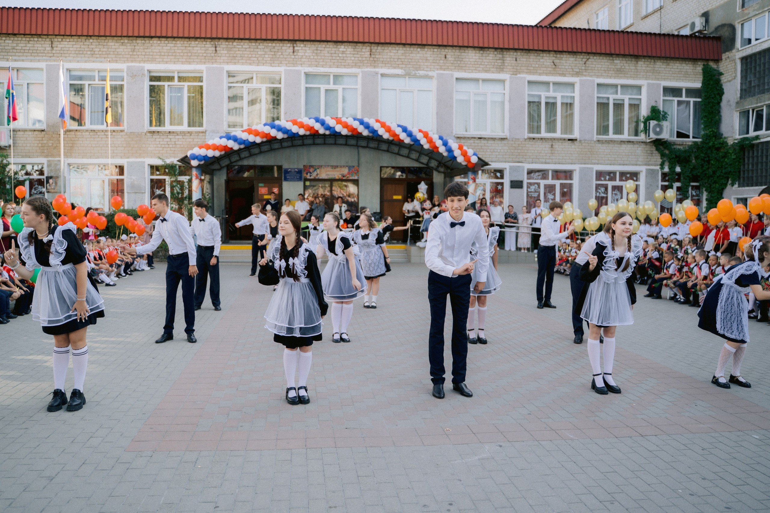 11 класс 40 Школа. Выпускные альбомы Натальи Бутко: Новороссийск, Анапа, Геленджик