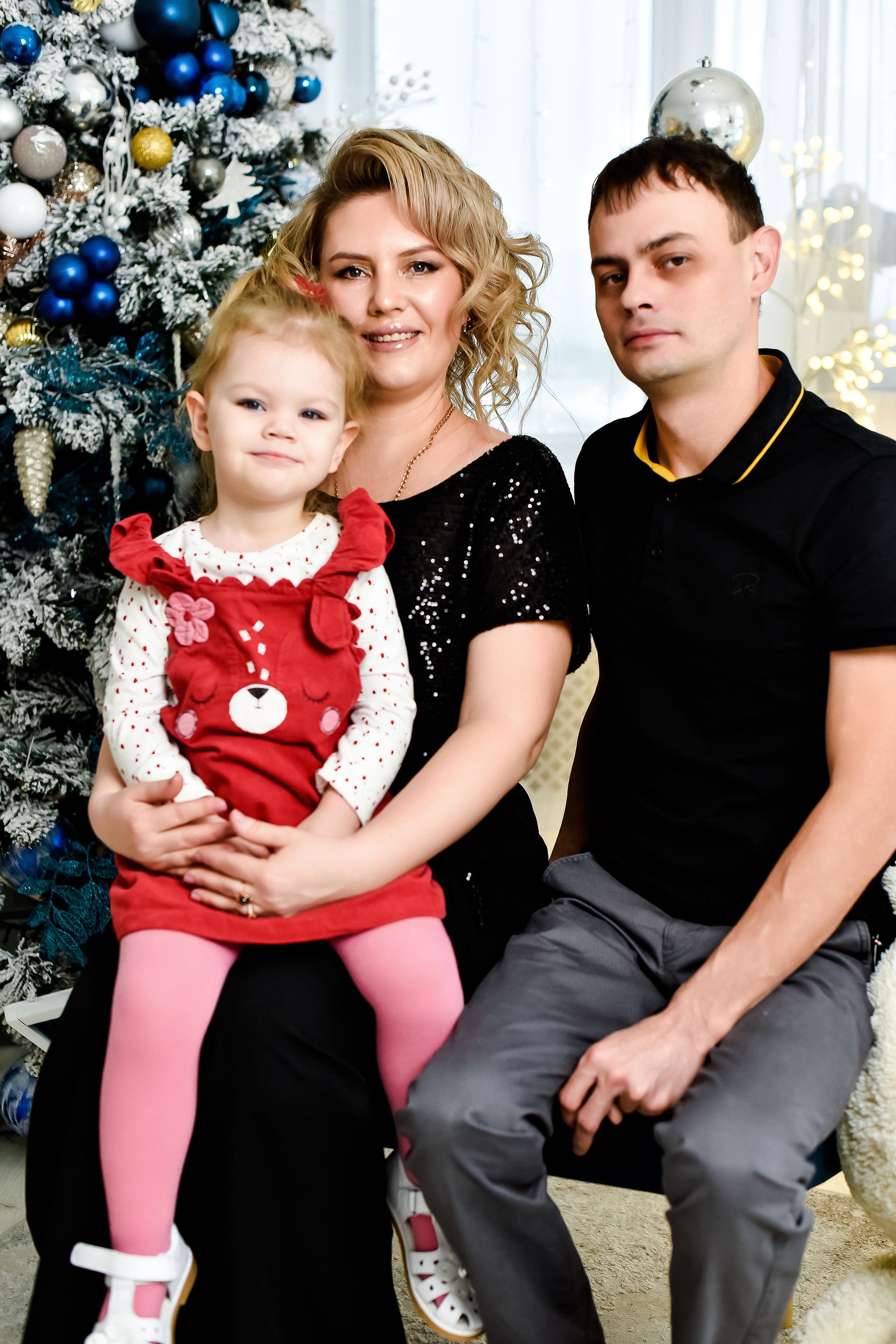 Семья Алёны, Владимира и Василисы