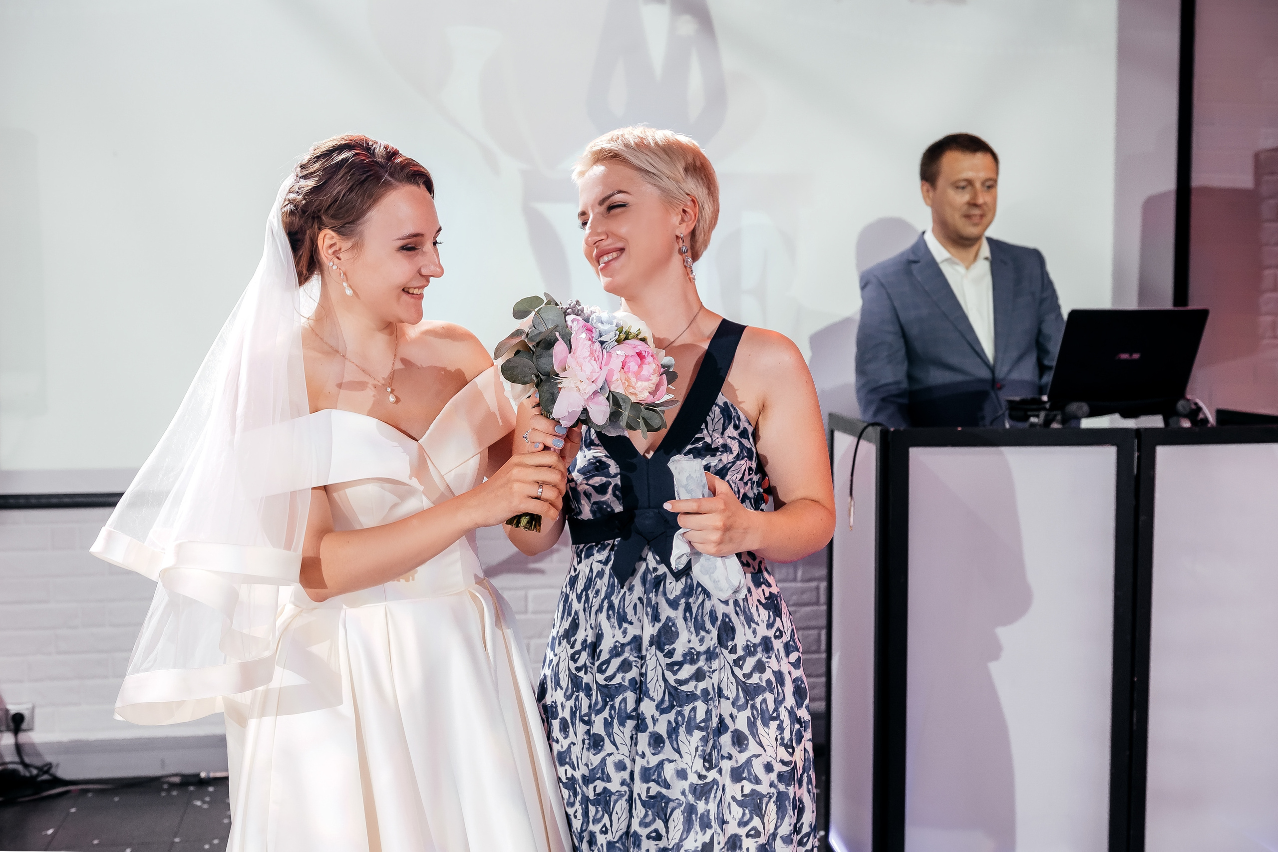 Когда свадебный день от и до, то и эмоций выше крыши!. Свадебный и семейный фотограф Виктория Носачёва. Щелково, Москва и МО