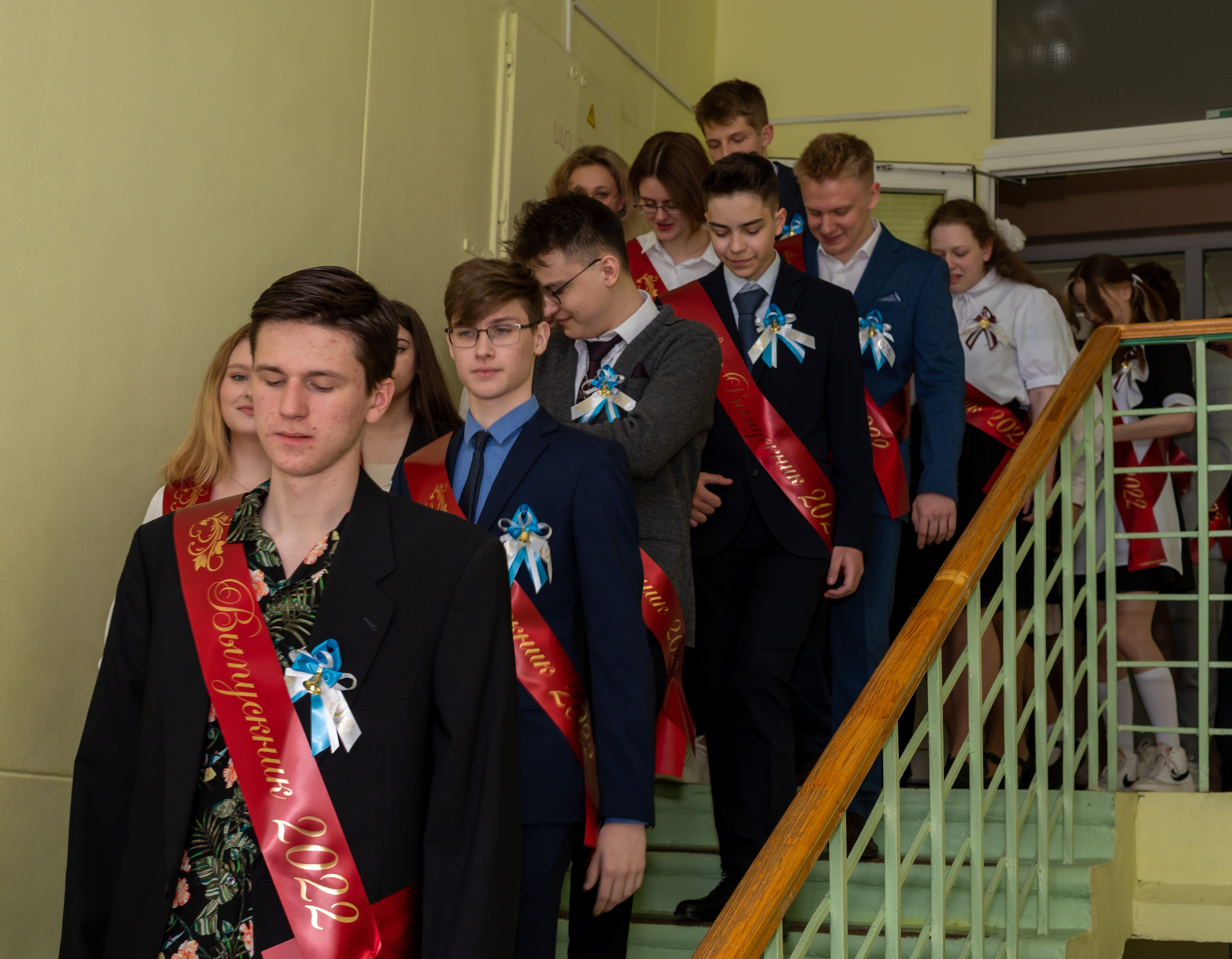 Последний звонок Школа 1412. Детский и семейный фотограф г. Москва Оксана Катаджи