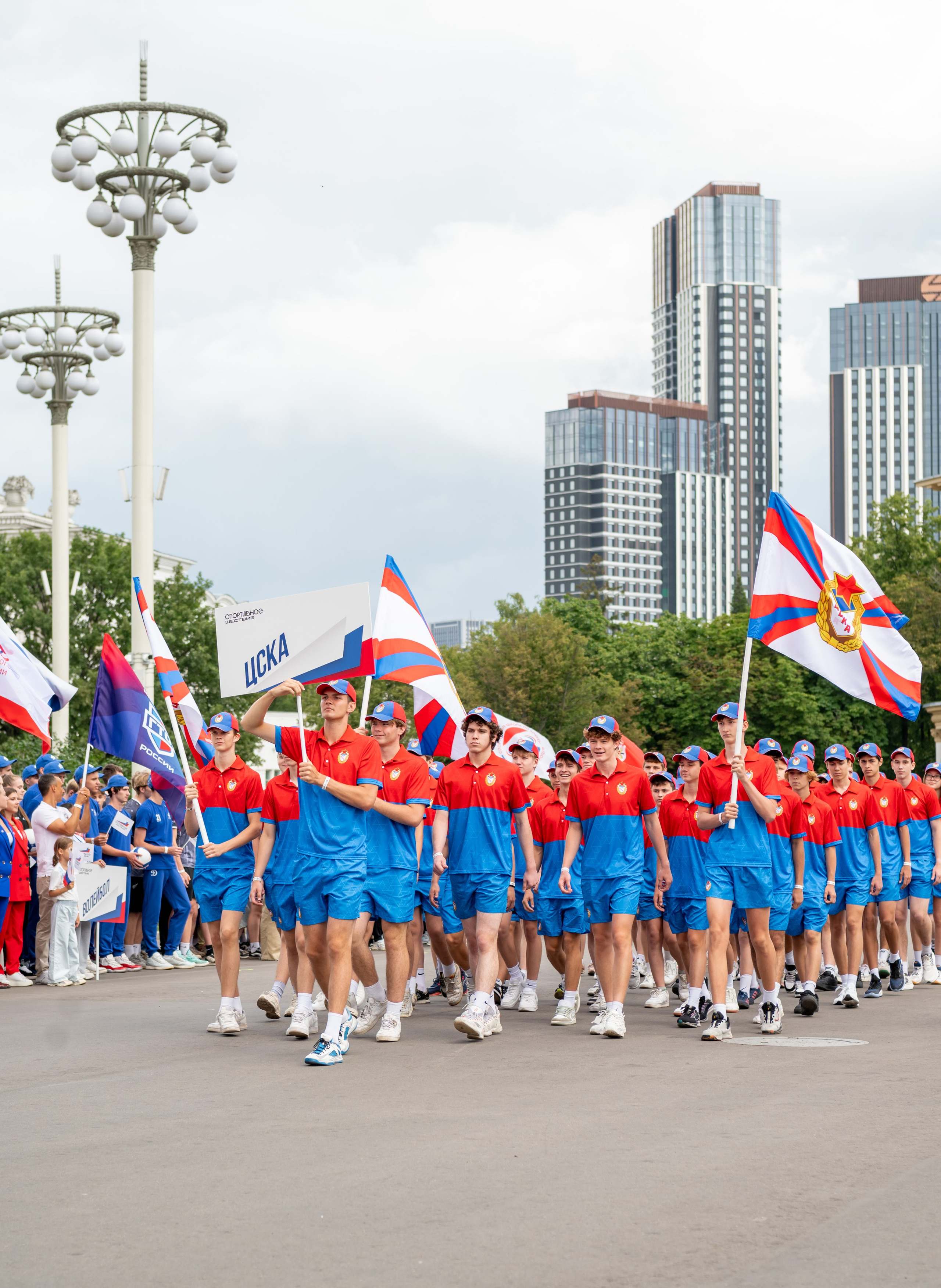 Спортивное шествие посвященное Дню физкультурника!. Детский и семейный фотограф г. Москва Оксана Катаджи