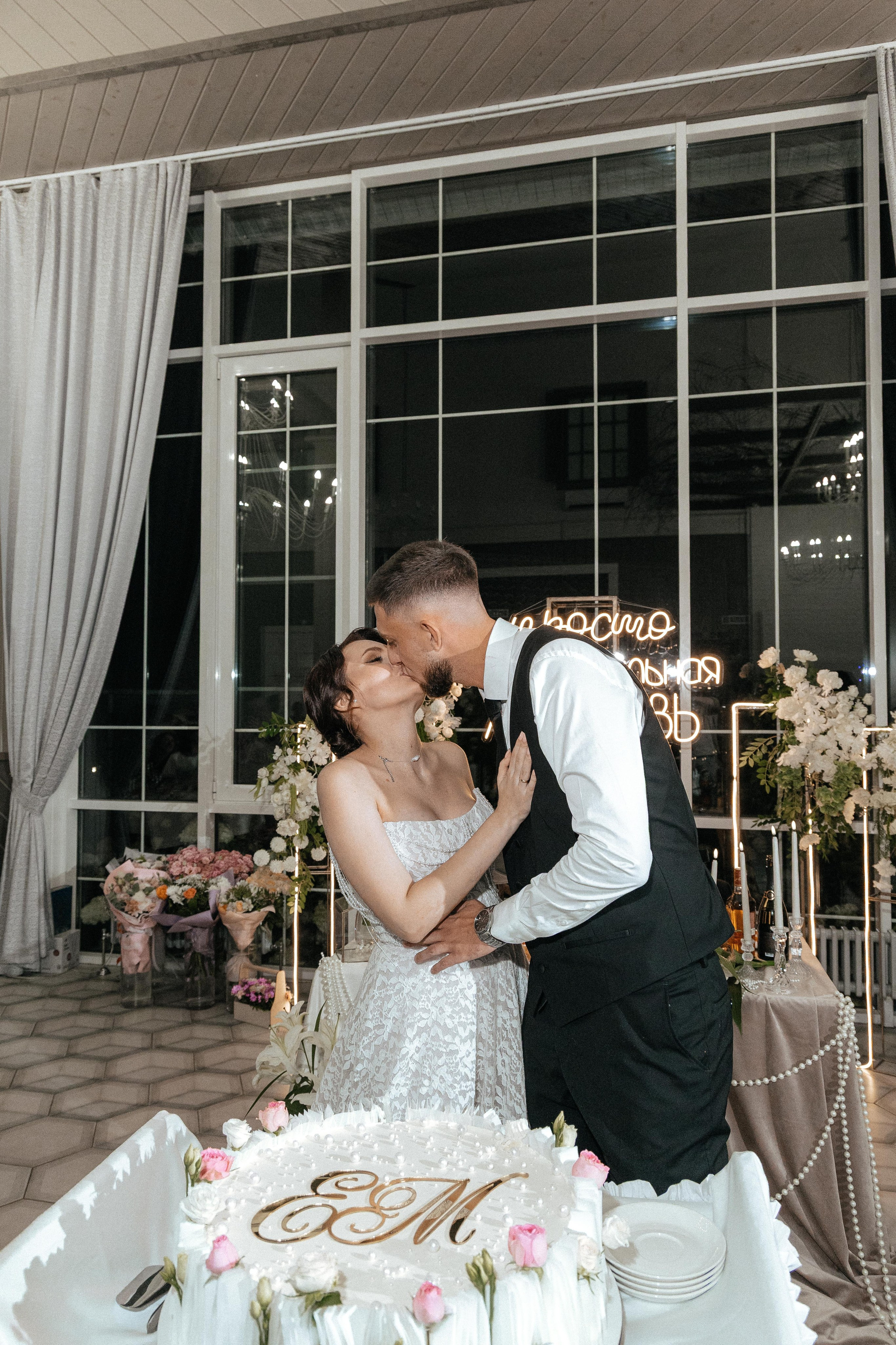 Love in the Hotel. Артём Бачурин — свадебный фотограф Воронеж
