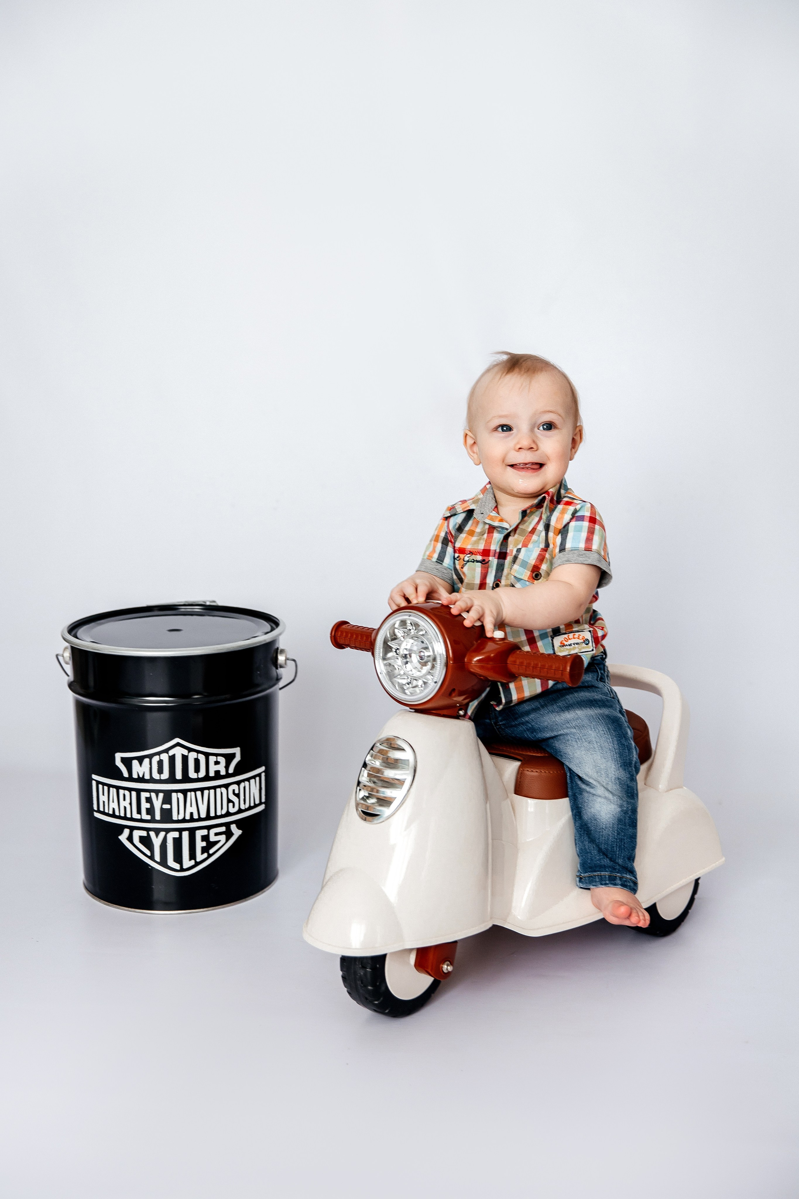 Мотоцикл. Детский фотограф, выпускные альбомы в Нижнем Новгороде Бодягина Мария