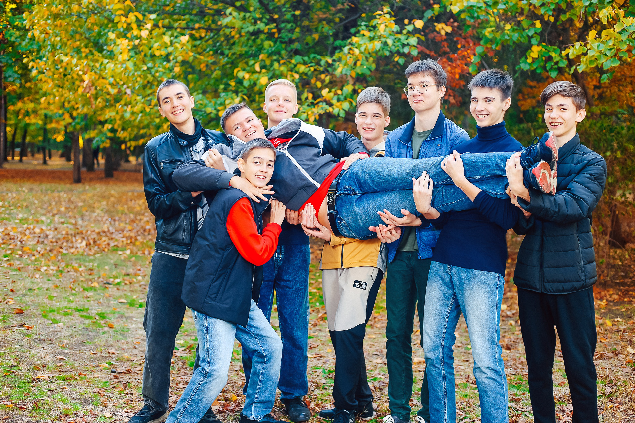 Школьные съемки. Выпускные фотоальбомы. Фотограф в Краснодаре и Краснодарском крае Светлана Койнаш