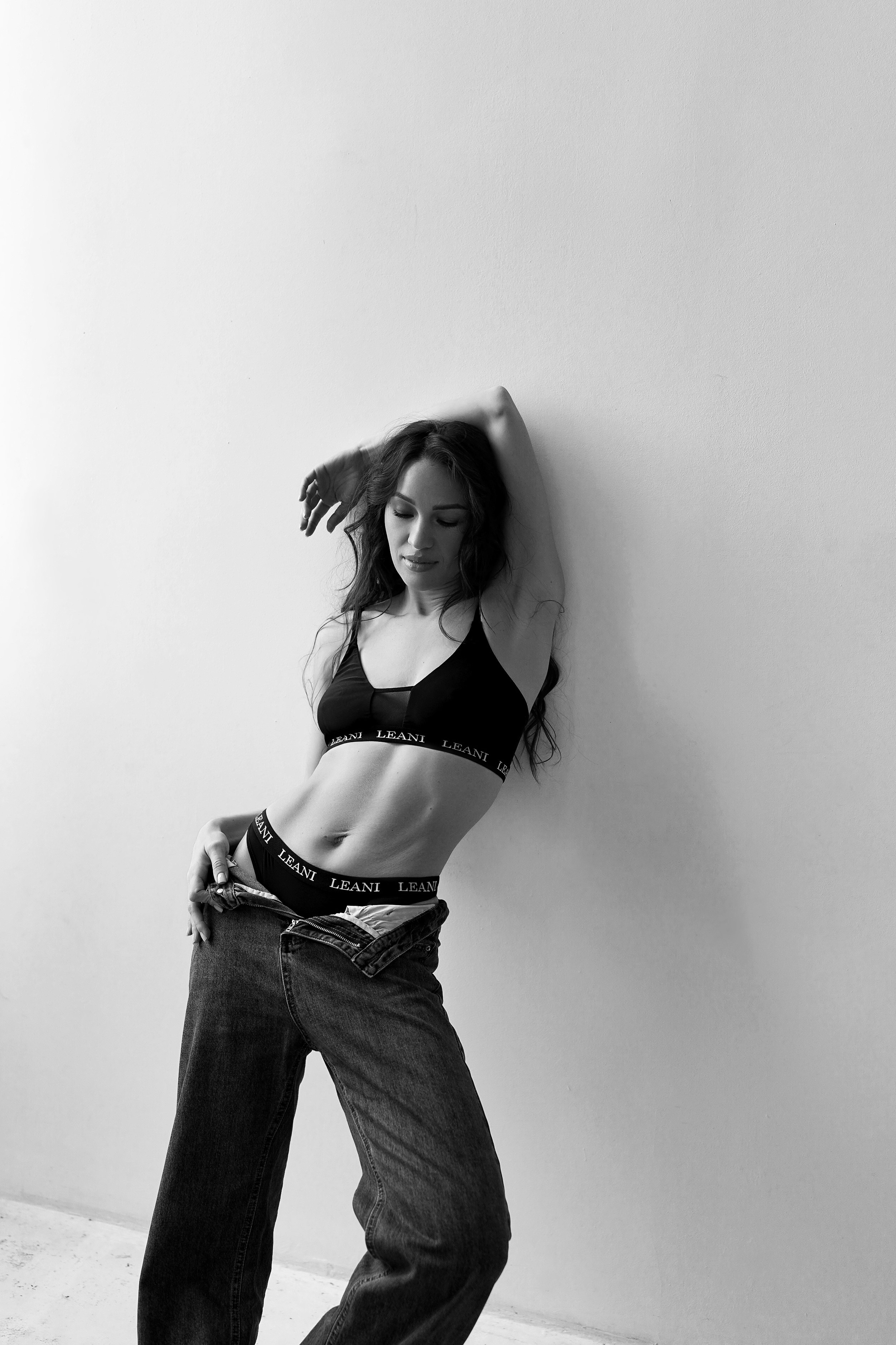 Смотреть серию. ЖЕНСКИЙ ФОТОГРАФ КРИСТИНА ВИГЕЛЬ