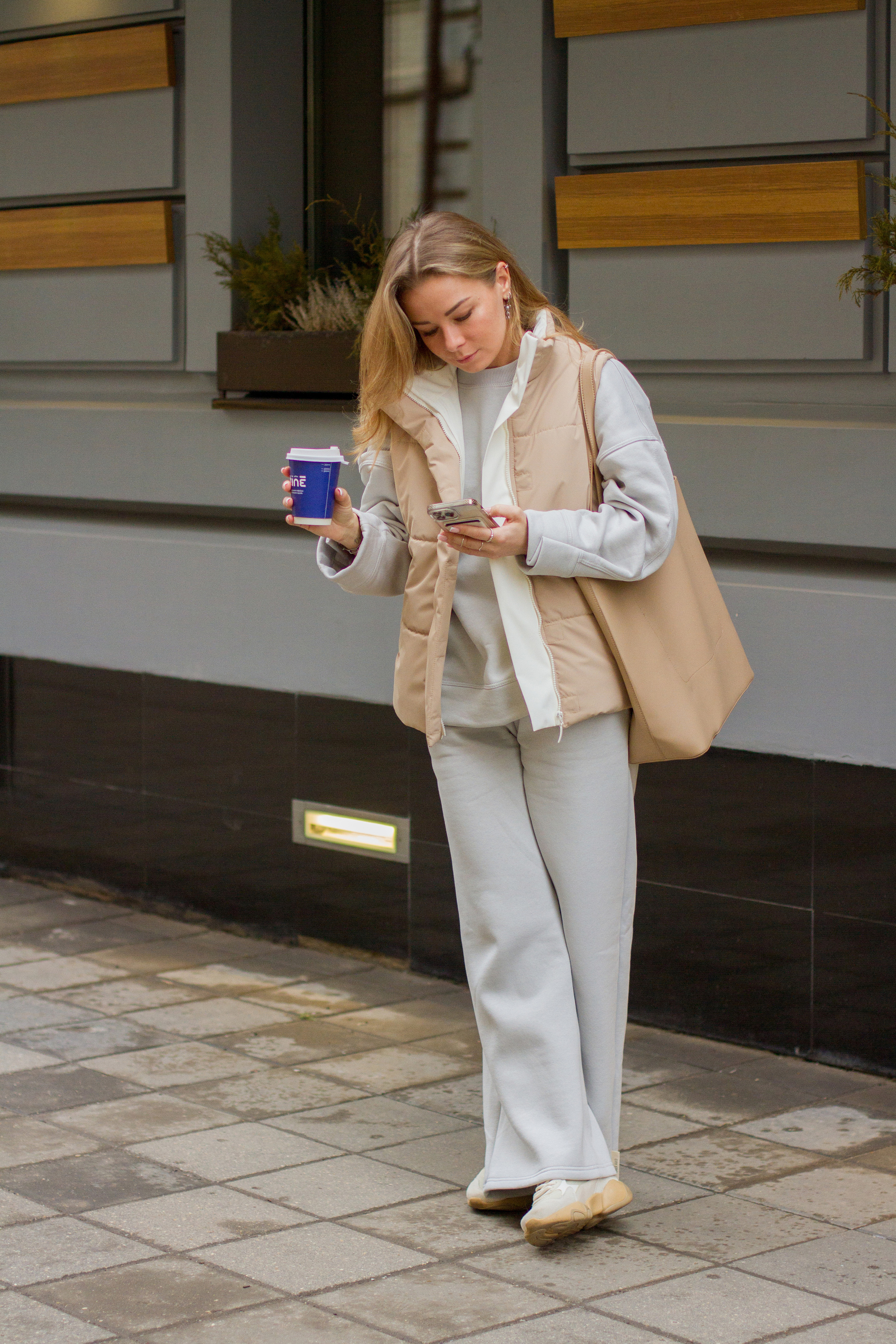 Маша. Главная