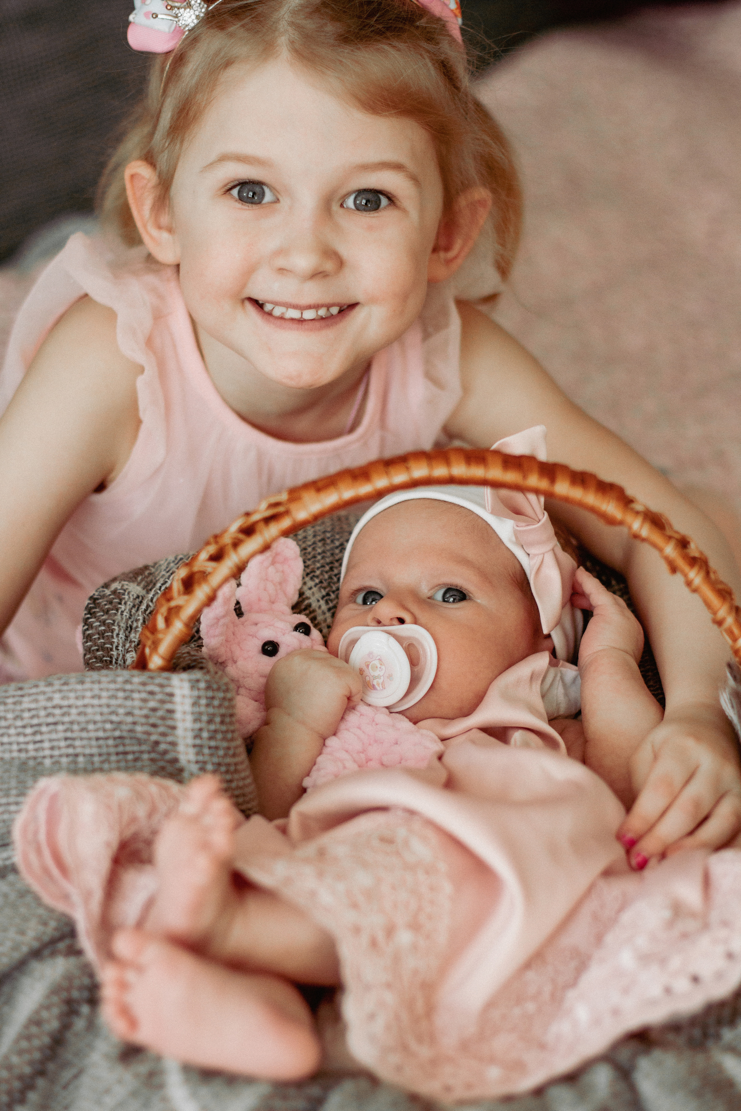 Вика и семья. Главная