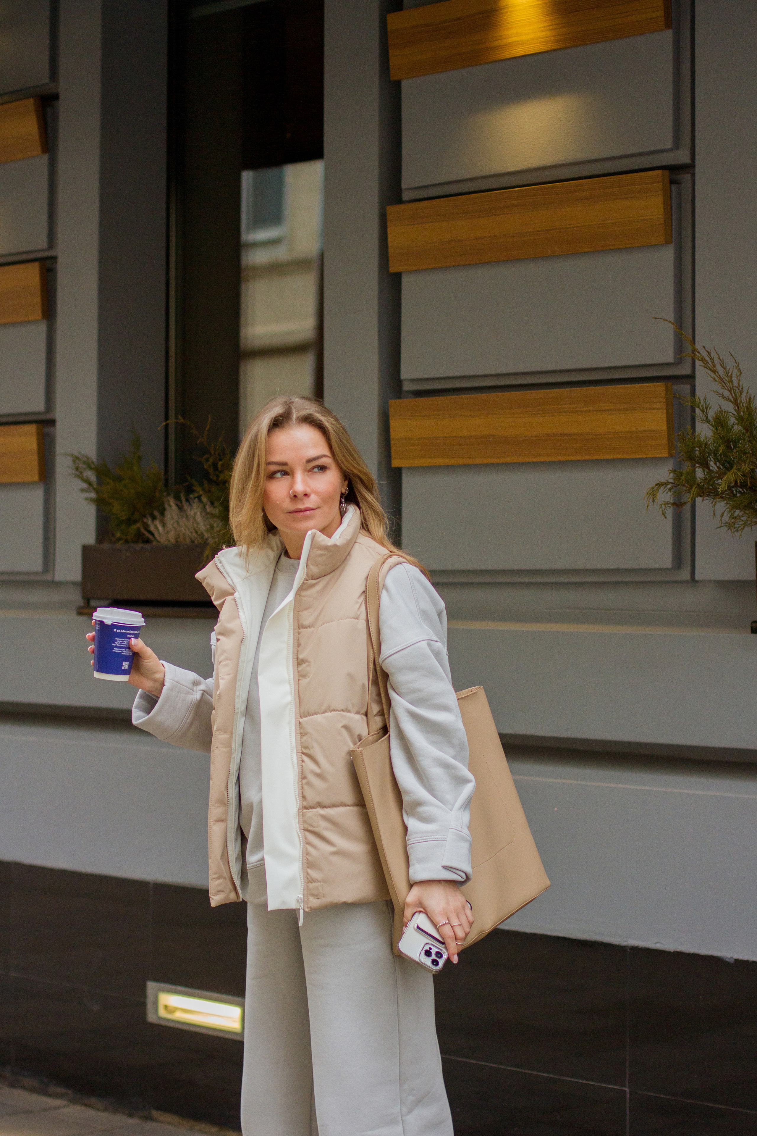 Маша. Главная