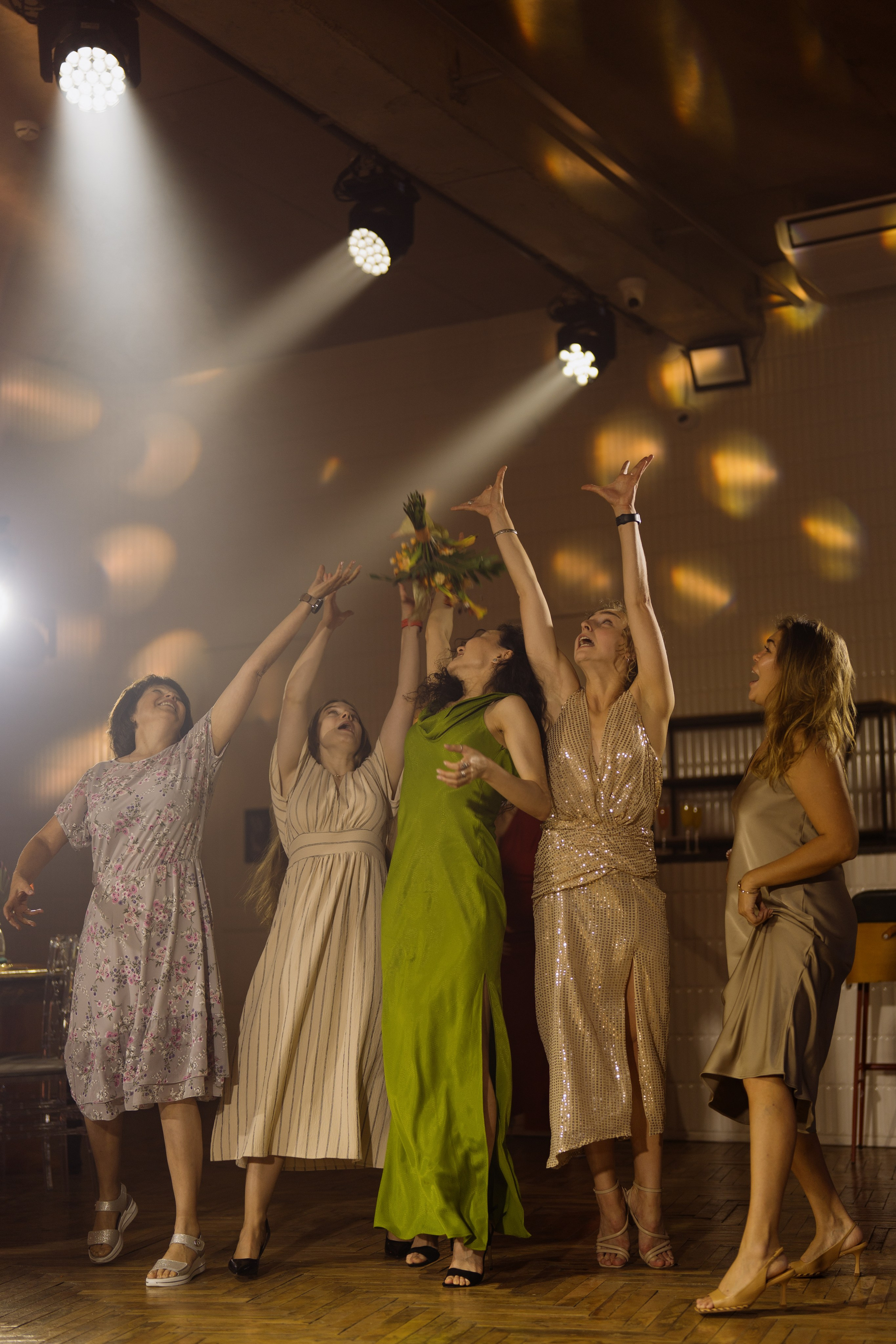 Orange story. Павел Мерк. Стильная свадебная фотография