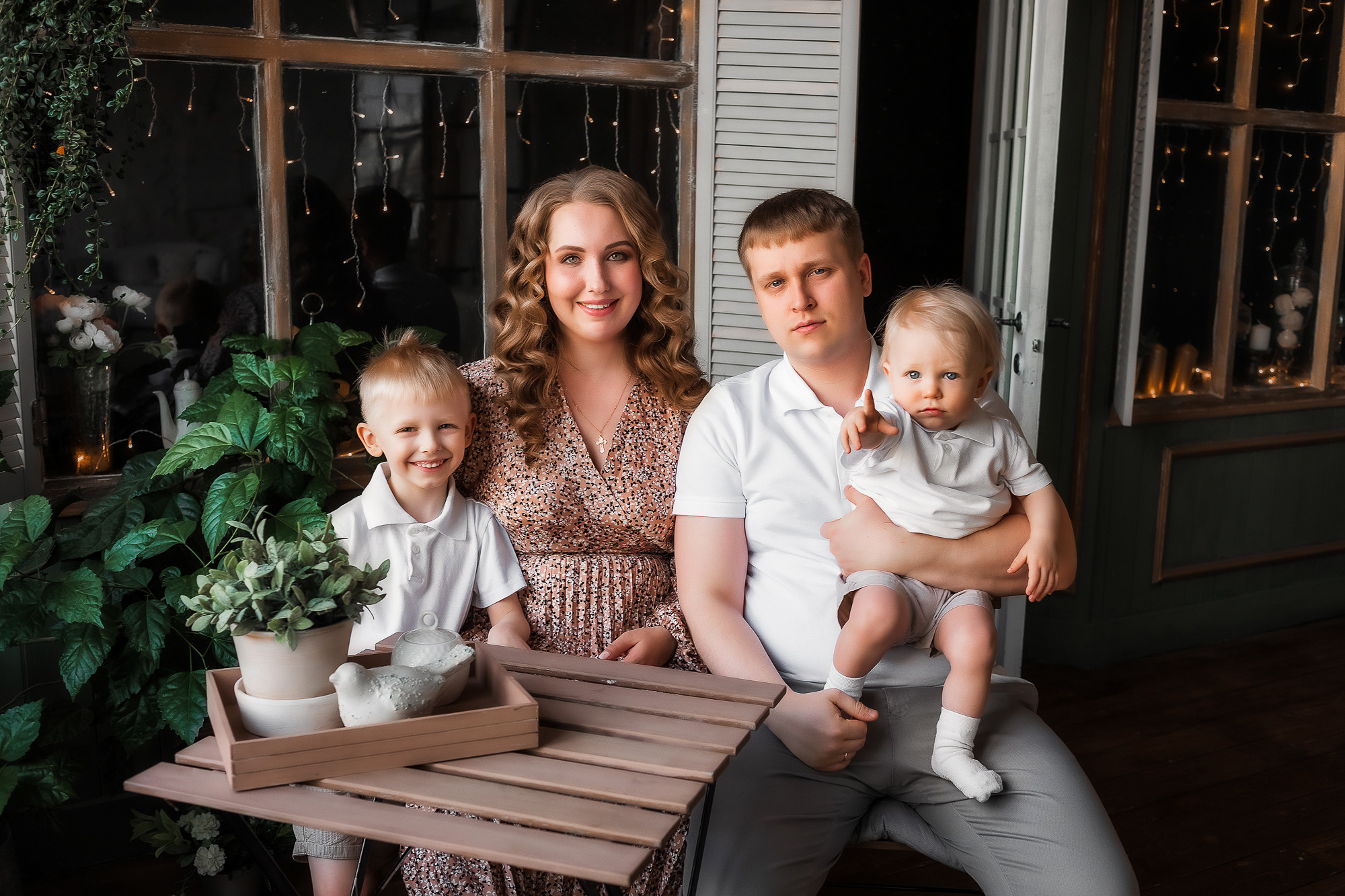 Аня, Саша, Миша и Гриша. Весна. Семейный и детский фотограф в Екатеринбурге Оксана Пипкина