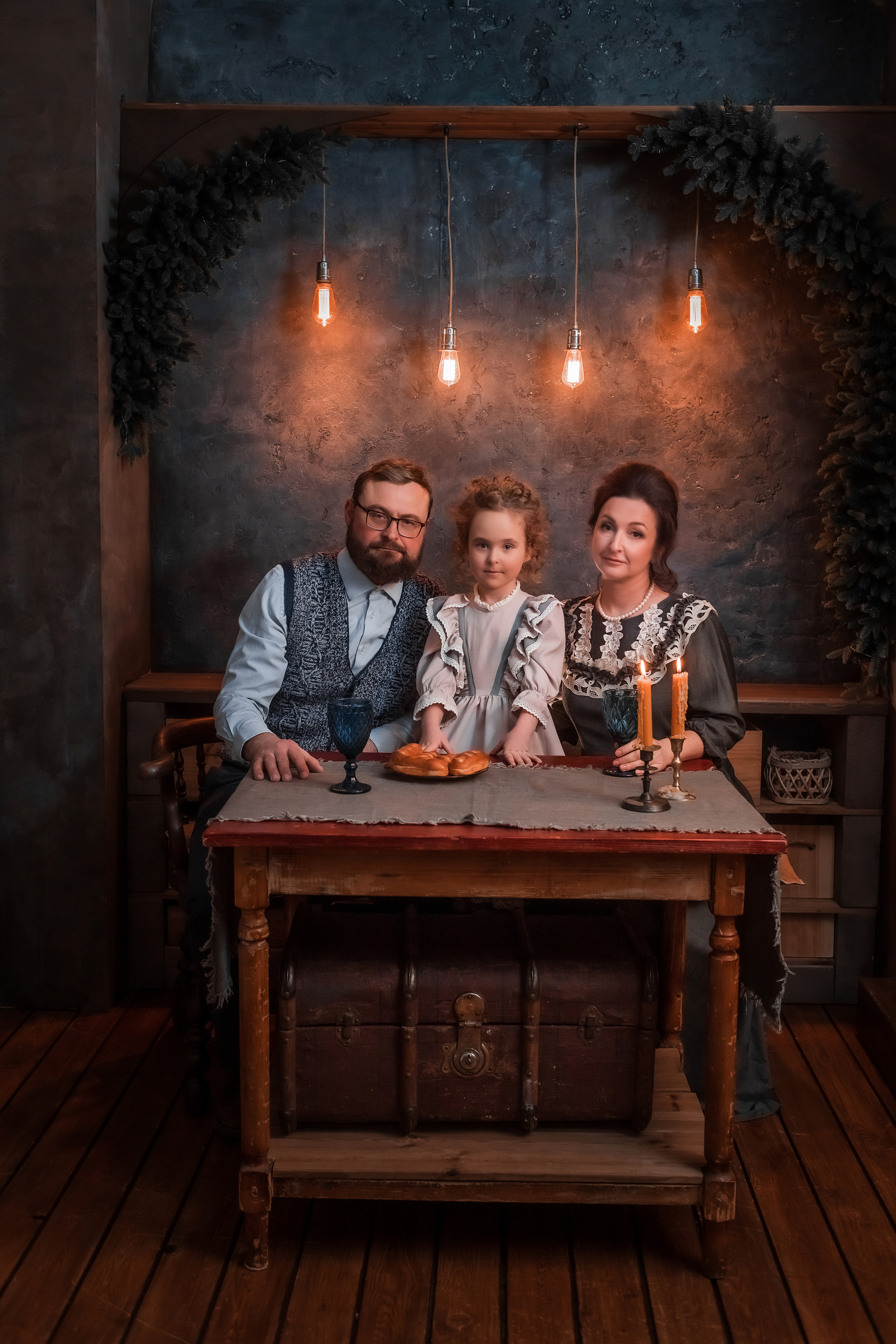 Александр, Оксана, Полина. Сказочная фотосессия. Семейный и детский фотограф в Екатеринбурге Оксана Пипкина