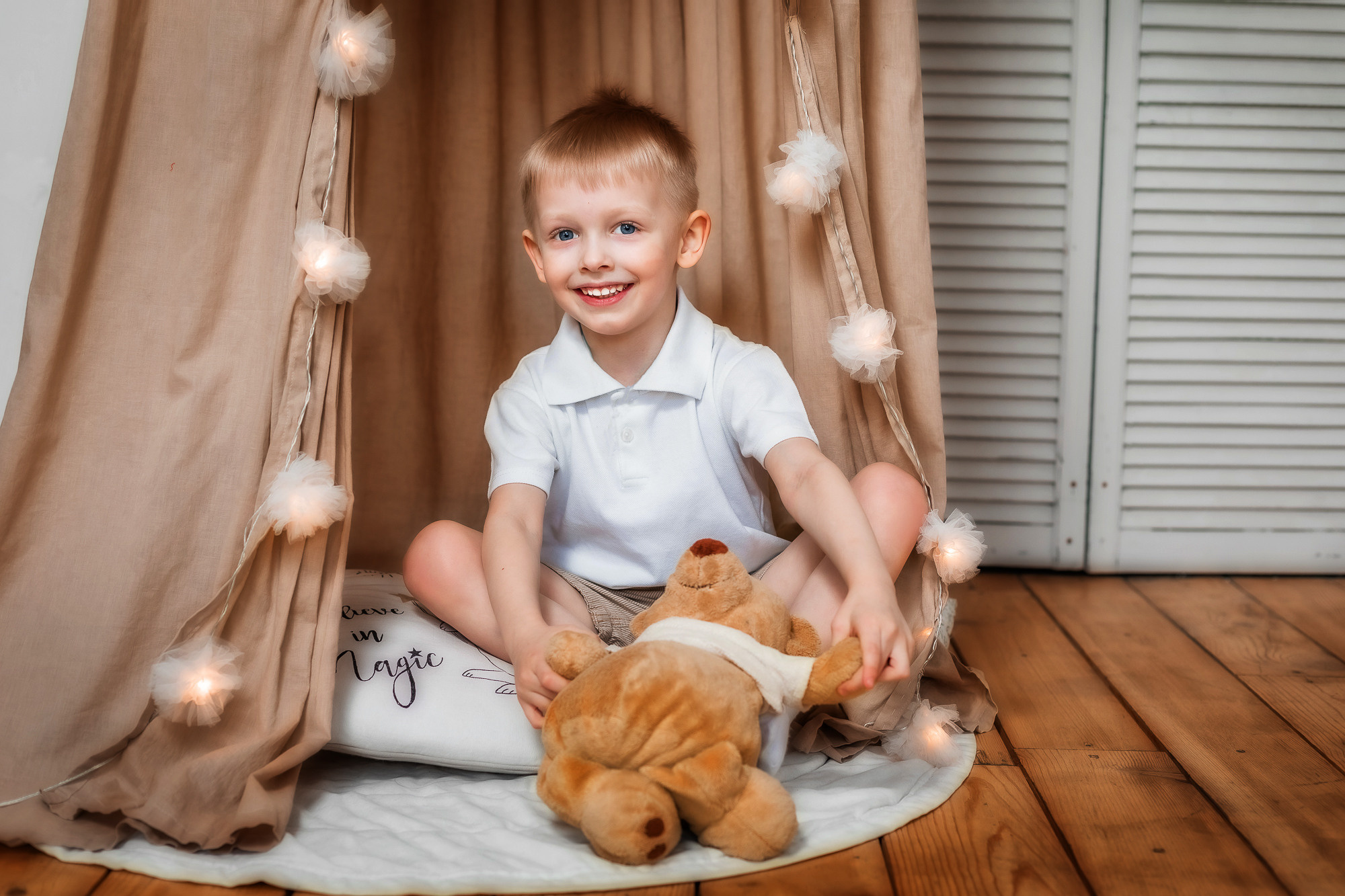 Аня, Саша, Миша и Гриша. Весна. Семейный и детский фотограф в Екатеринбурге Оксана Пипкина