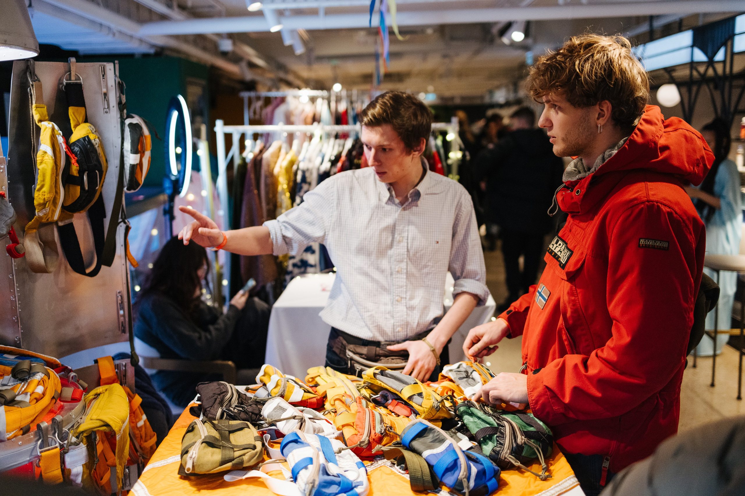 23–24 декабря 2023 в «Три вокзала. Депо» / День 2 / фото Валерий Белобеев. Фотоотчеты «Ламбада-маркета»