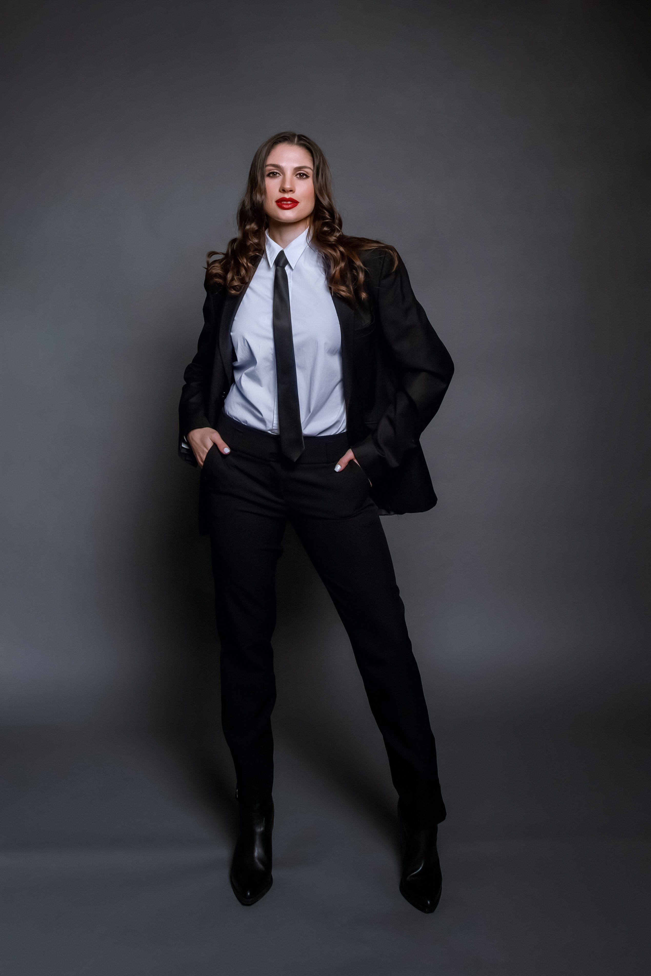 ЖЕНСКИЙ портрет. Фотограф Алина Лебедь