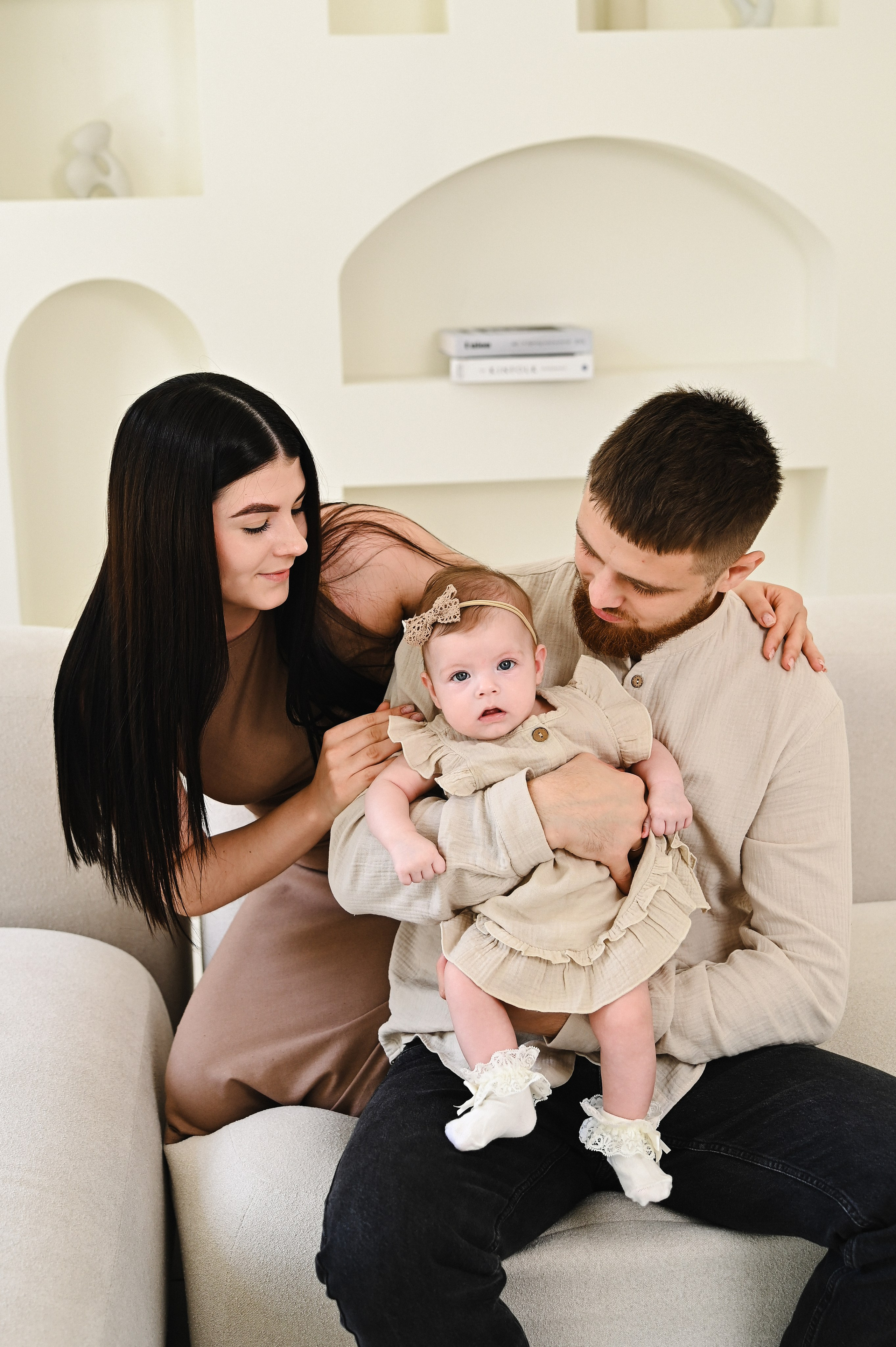 Семейная с маленькой Оливией. Фотограф Ярута Оксана / Ростов-на-Дону