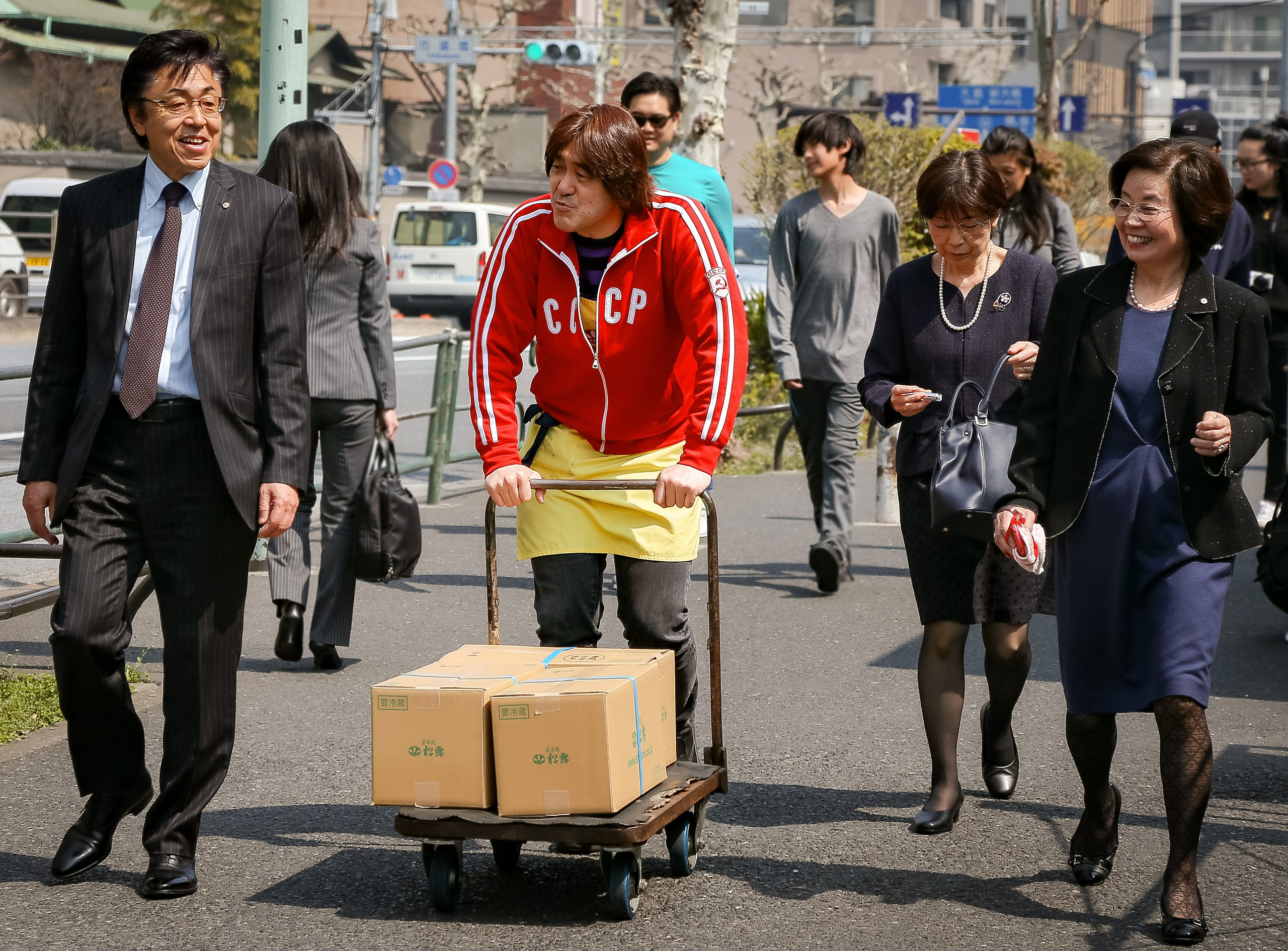 Мир (в разработке). Фотограф. г. Южно-Сахалинск. Олег Толстов