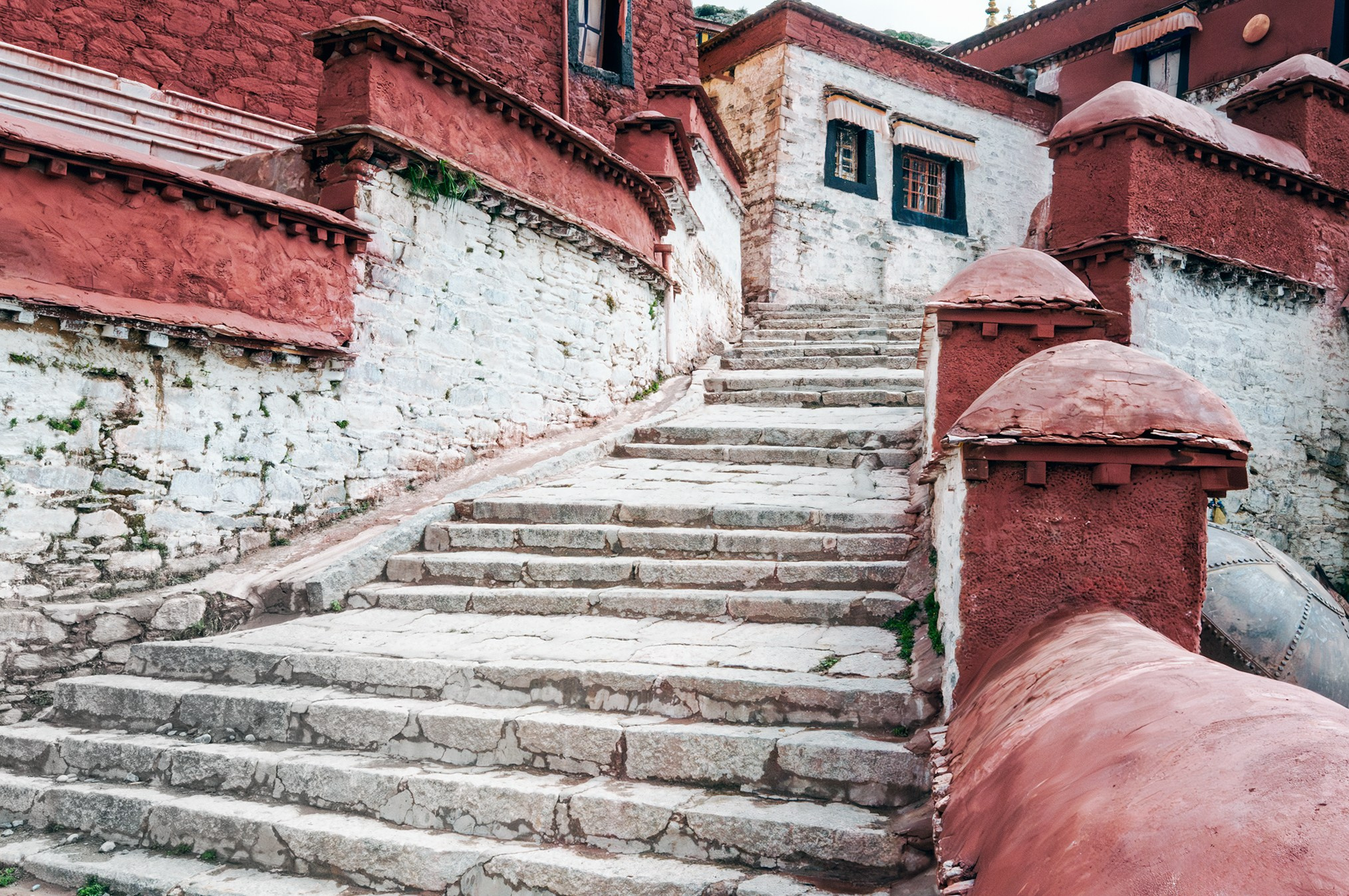 Тибет вершина мира. High-quality interior photos for your home, office, hotel