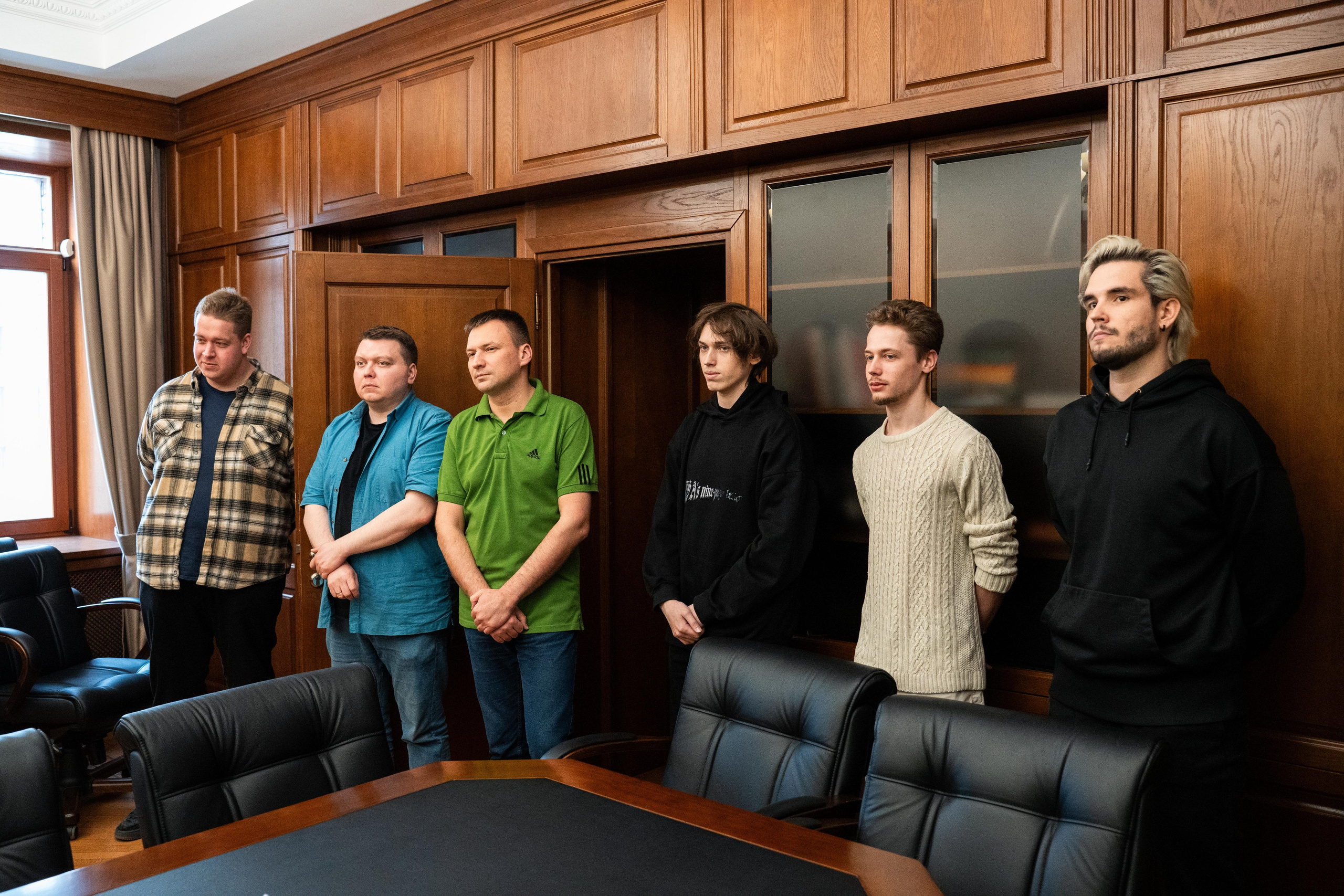 Вручение благодарностей 21.04.2026. Коммерческий и художественный фотограф и видеограф в Москве Арсений Тургенев