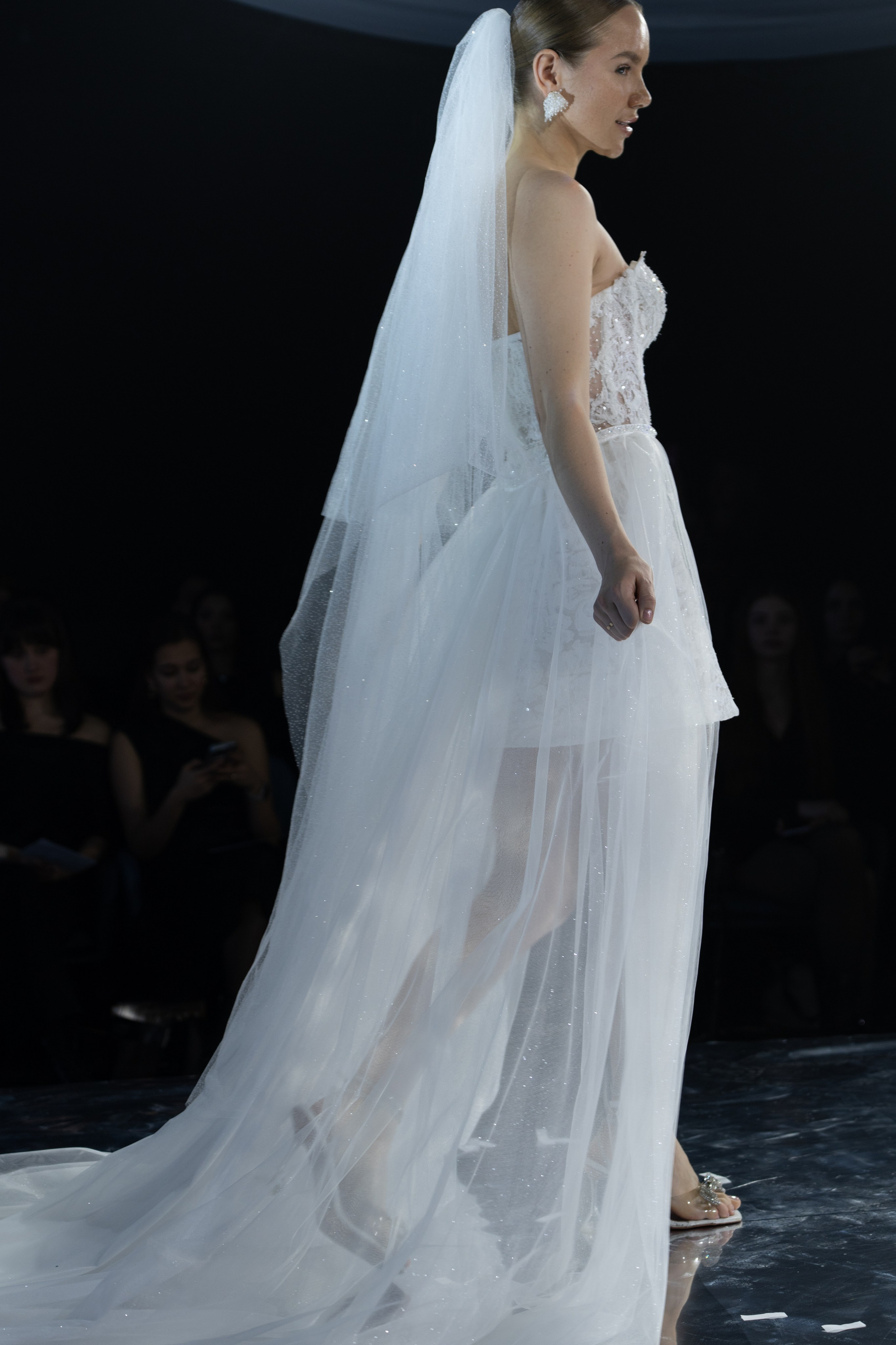 Wedding Fashion Show 2025. Фотограф в Иркутске на все важные случаи жизни