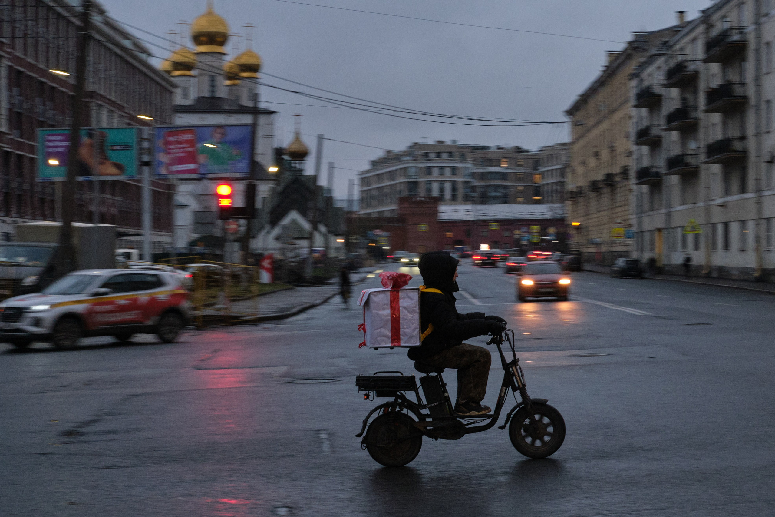 Стрит-фотография в Санкт-Петербурге — фотосессия | Филипп Линзин. Репортажный и портретный фотограф в Санкт-Петербурге Филипп Линзин