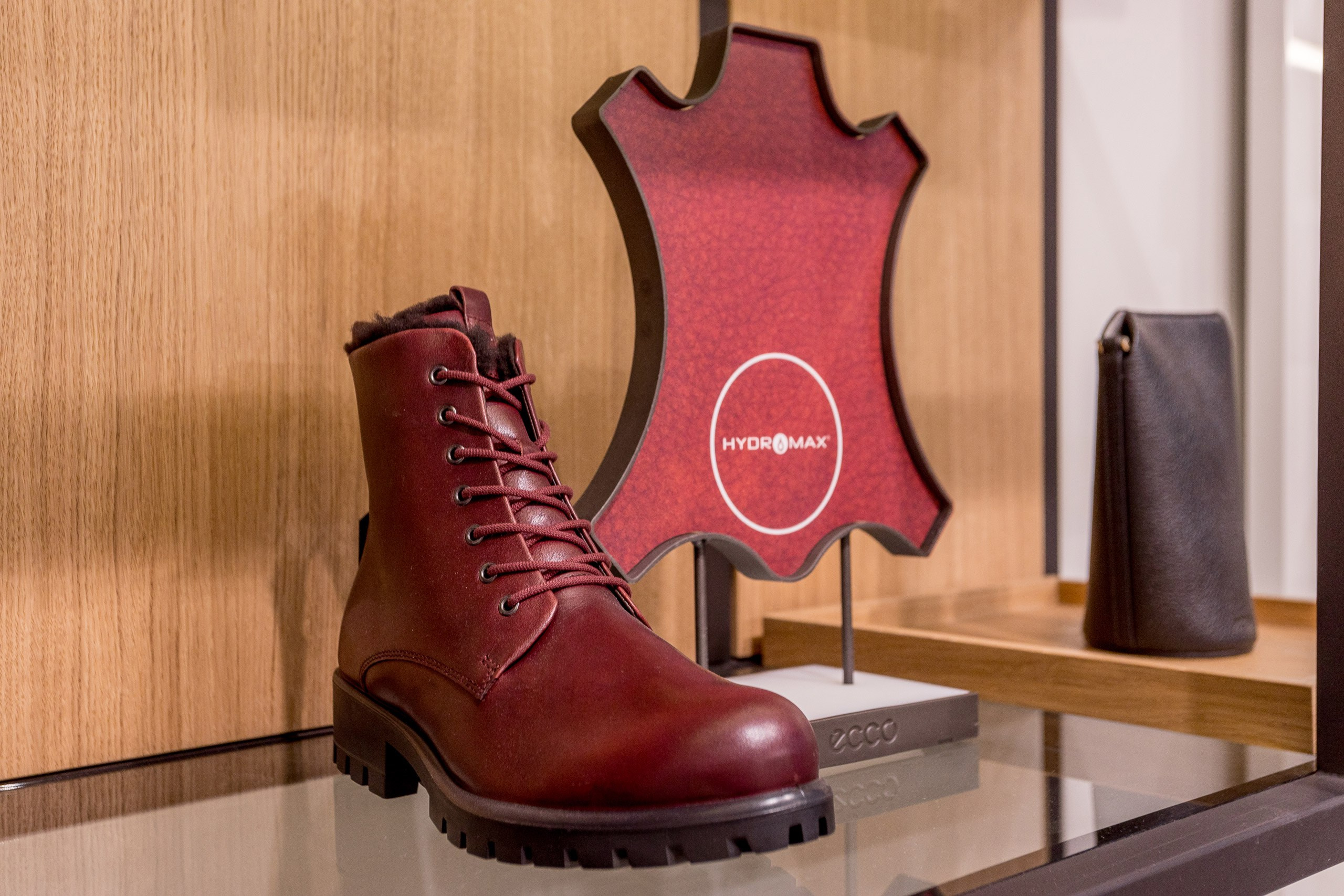 Shops. Interior photographer Vitalii in Portland and Vancouver