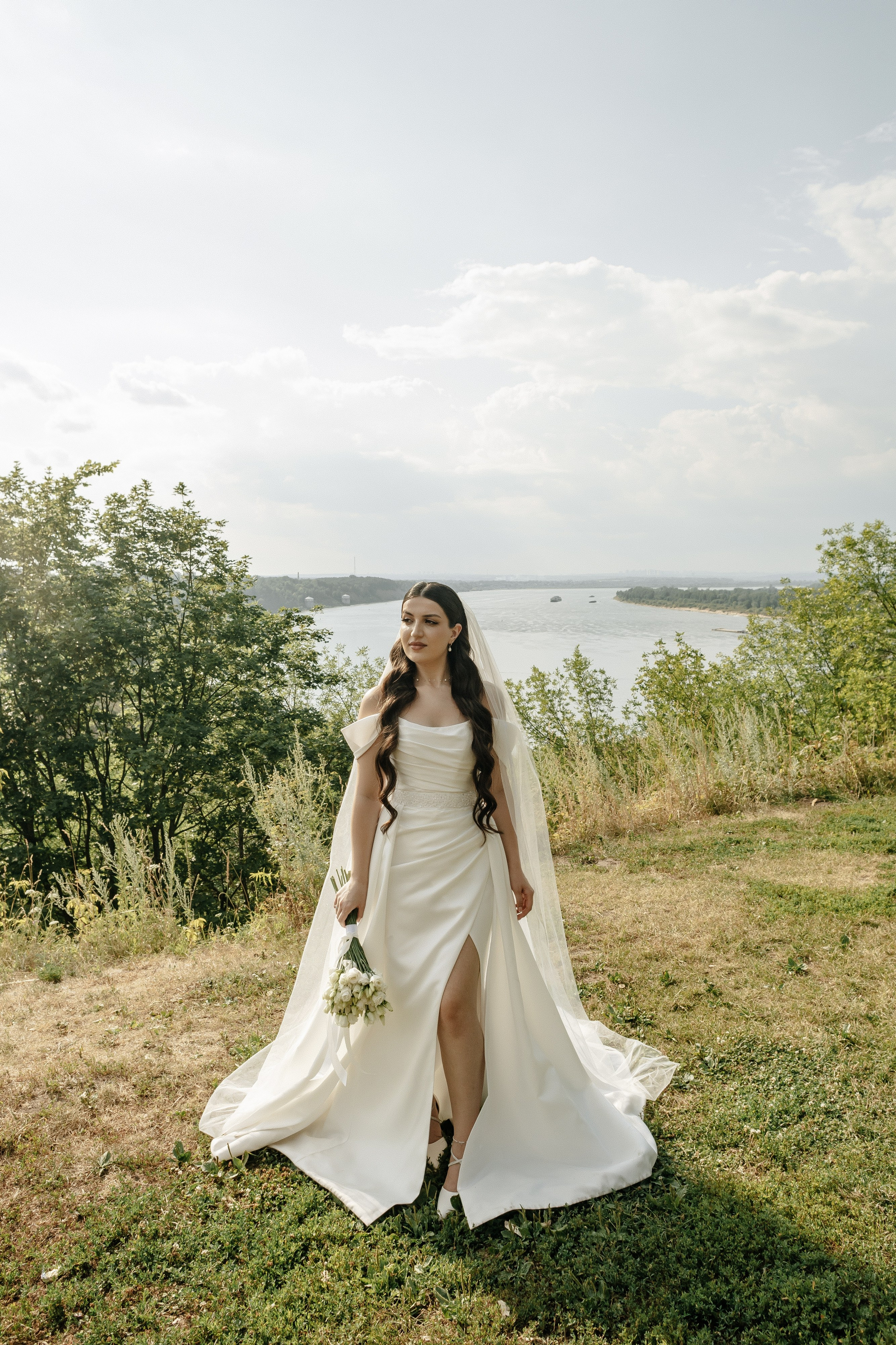 Роспись и съемка на откосе — Фатима и Кирилл. Свадебный фотограф в Нижнем Новгороде Генеральская Ира