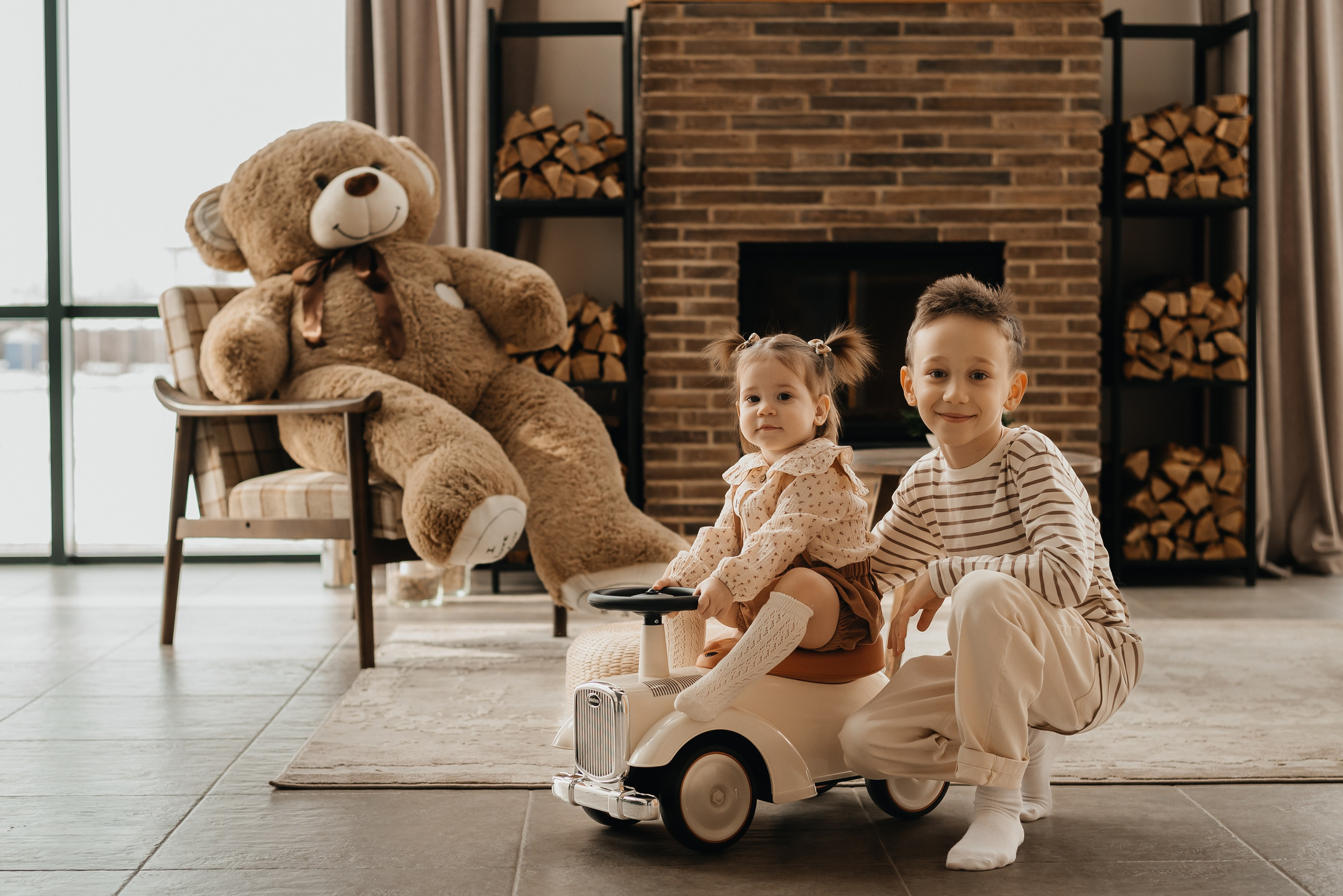 Семейная фотосессия в студии-дом. Семейный и детский фотограф Кущ Наташа