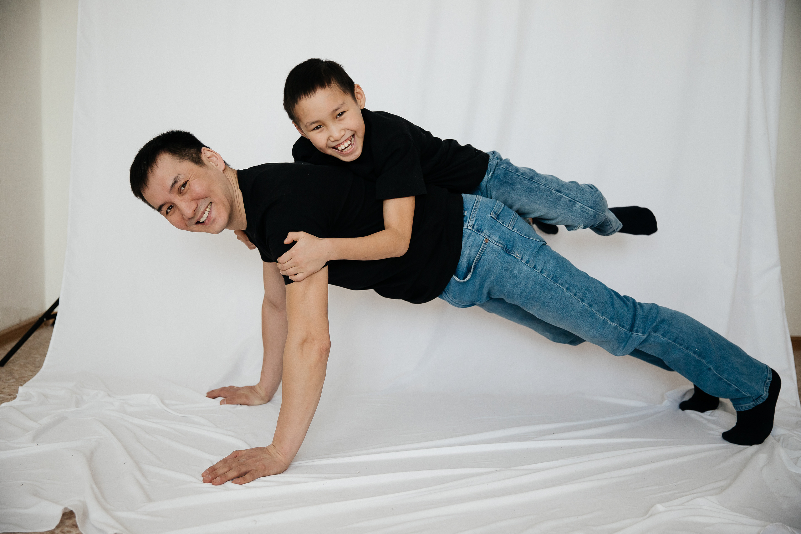 Николай и Коля Эверстовы. Воронистая Анастасия. Фотограф Якутия, Томпонский район