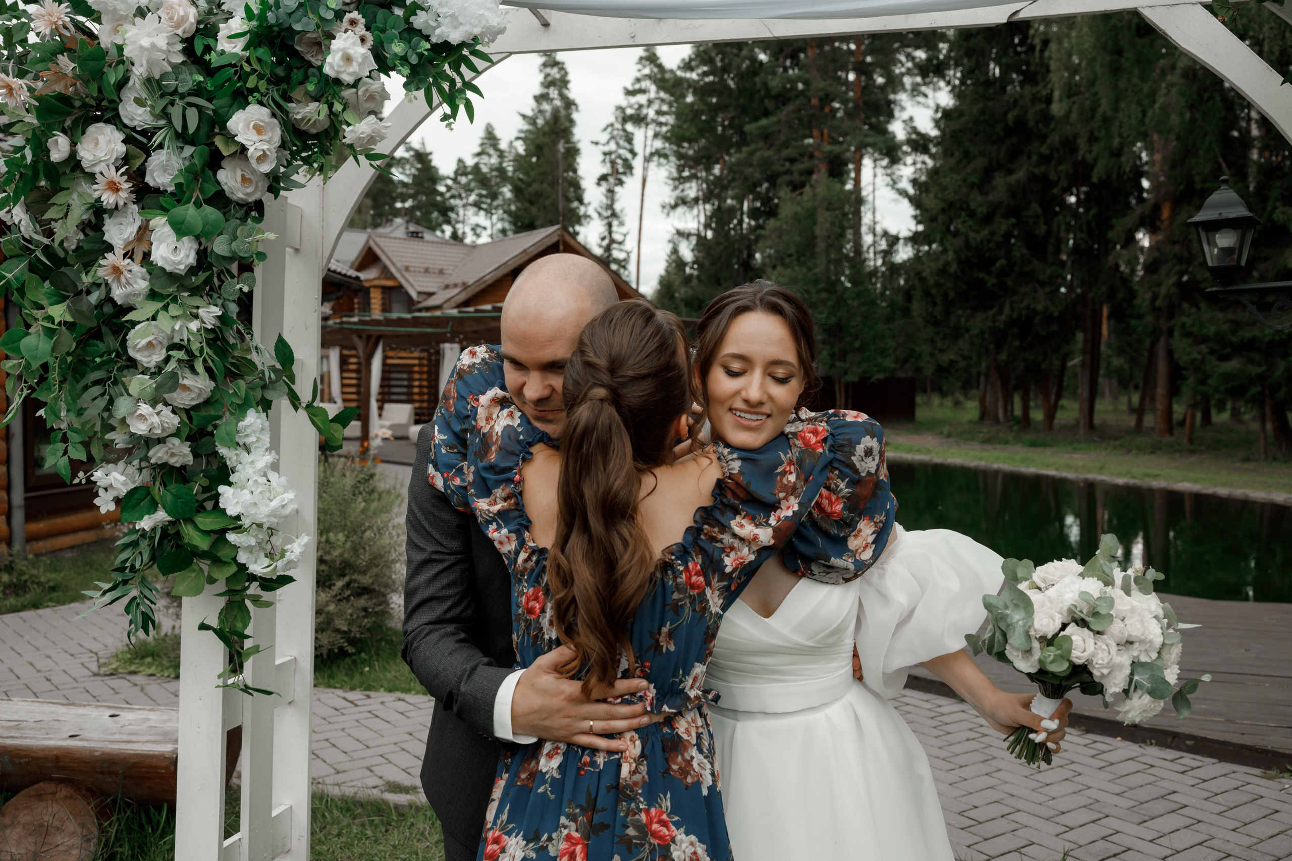 Полина и Дмитрий, загородный клуб «Барин», ЗАГС в г. Пушкино. Свадебный и репортажный фотограф (Москва, Королев и другие)