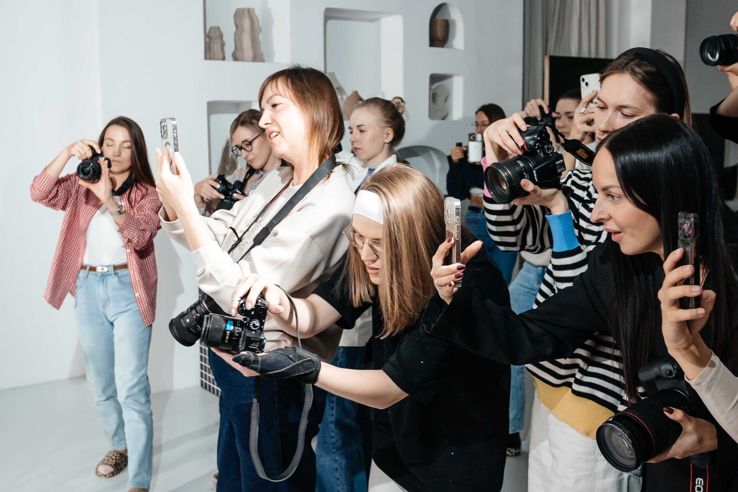 Backstage день рождение фотошколы Stories. Александр Оношкин. Свадебный фотограф в Екатеринбурге