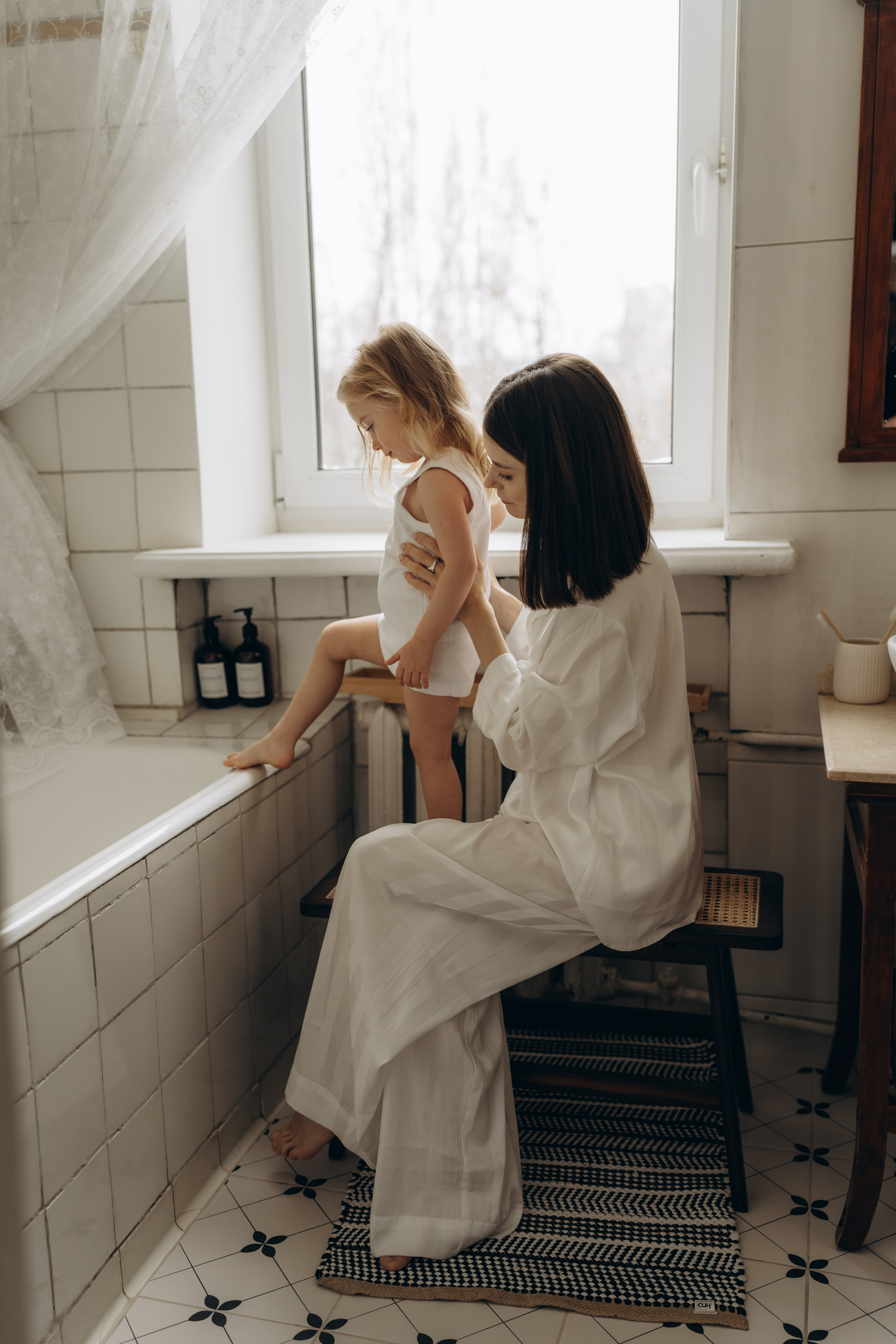 Кораблик в пене. Семейный фотограф Москва. Фотограф беременности и материнства Москва