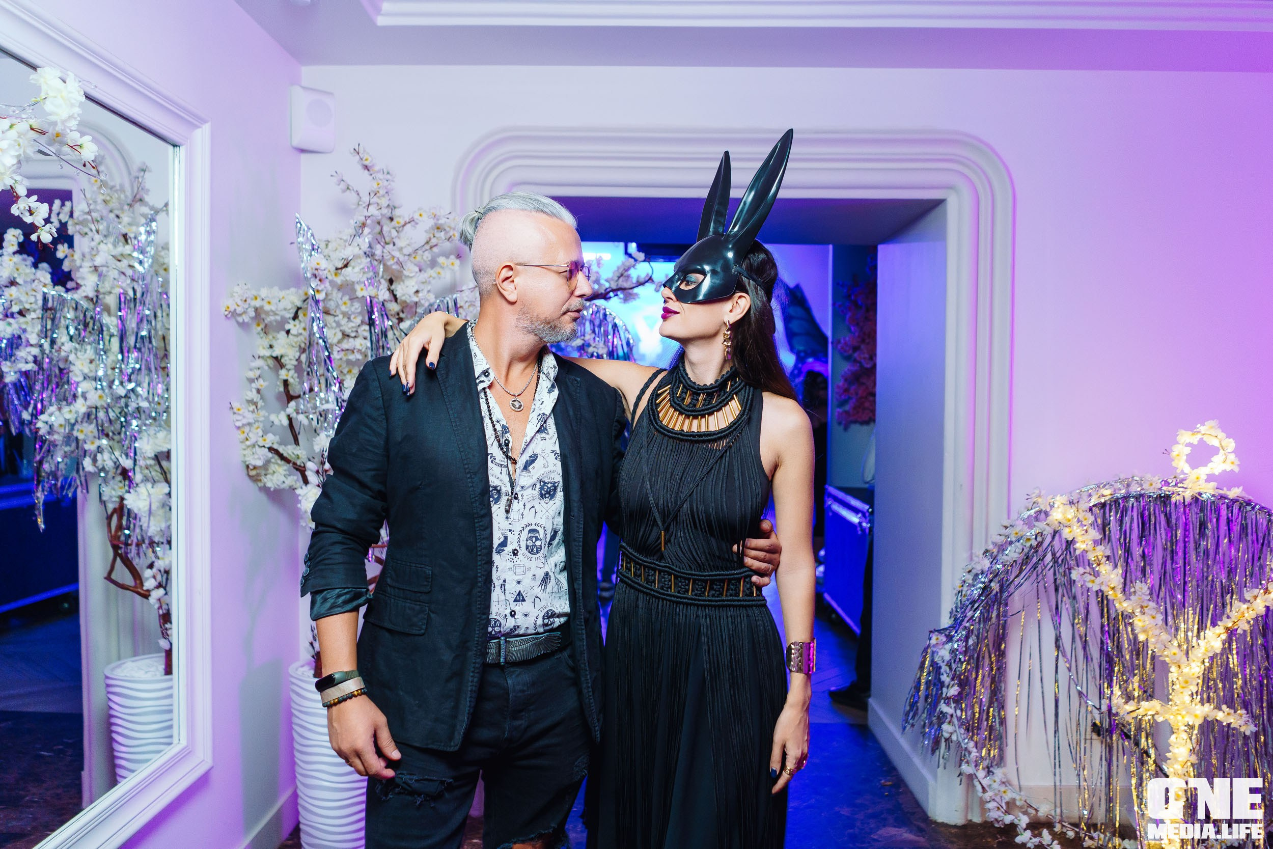 Фоторепортаж из клуба Universal. One Media Life: фоторепортажи, фотоотчеты с мероприятий и заведений