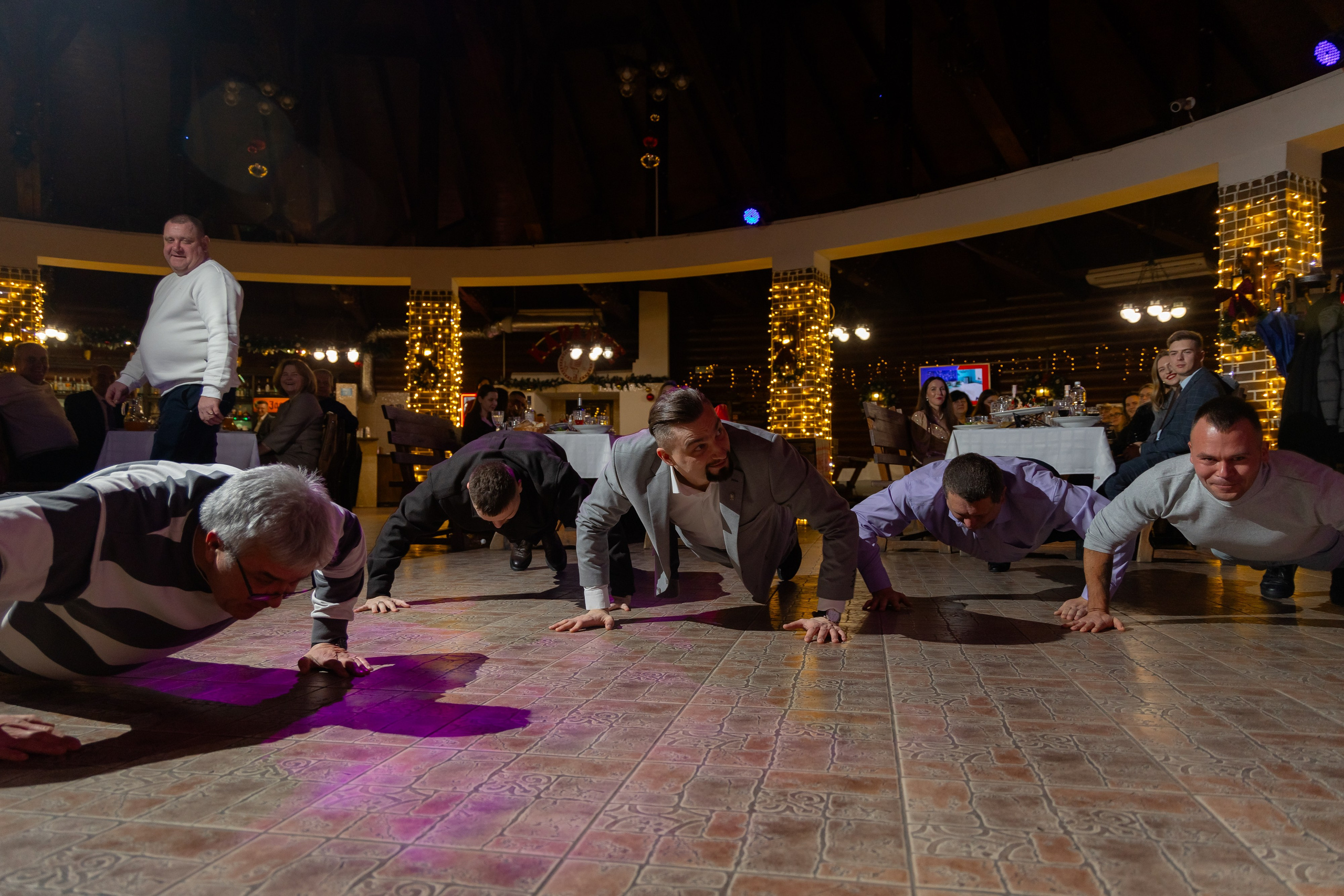 Корпоративная новогодняя съемка для логистической компании ИТА. Свадебный фотограф в Минске/Беларуси Сергей Спиридонов