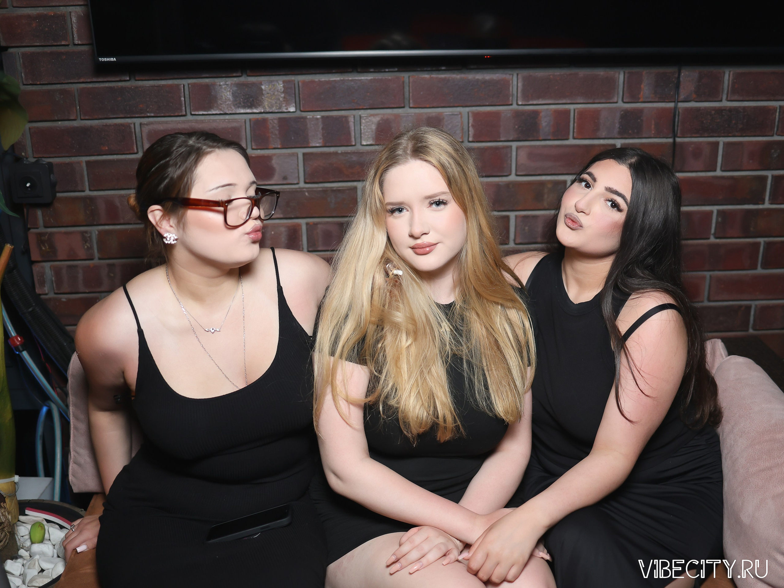 DOUBLE U. VIBECITY.RU Вайб Сити Ру Фоторепортажи Фотоотчеты Калининград