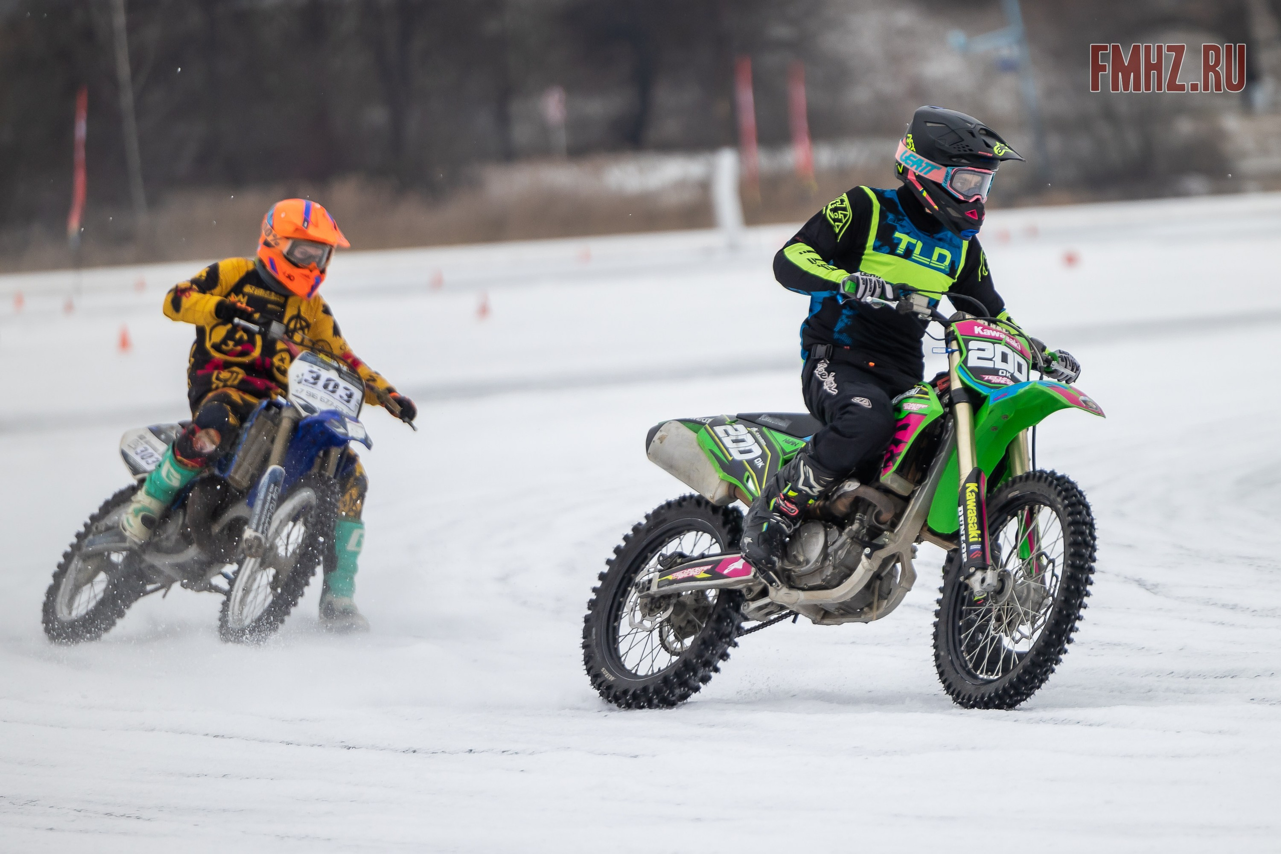Первый этап Кубка МФР по мотокроссу на льду Большого Крылатского пруда в Москве. 8 февраля 2025 г. Фотограф Владимир Охрименко
