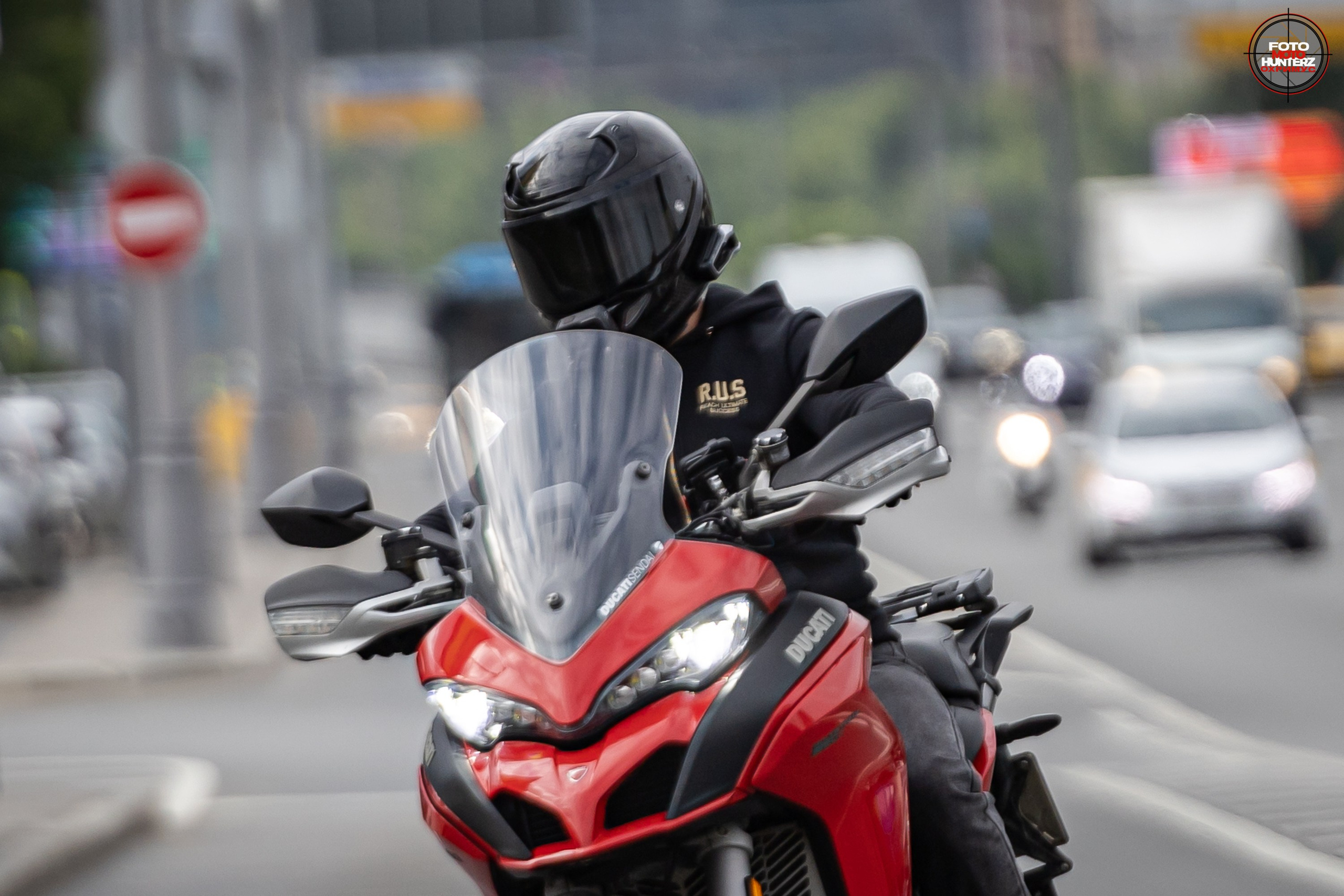 Анонс на Ленинградском ш. 15.06.2025. Фотограф Владимир Охрименко