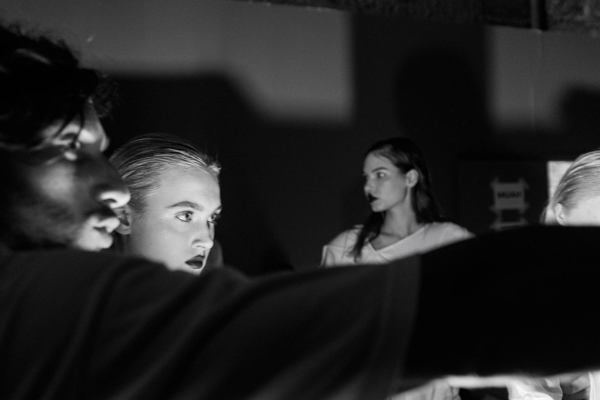 AUXI FASHION SHOW 2024. Backstage. Свадебный фотограф в Санкт‑Петербурге Елена Пчельникова