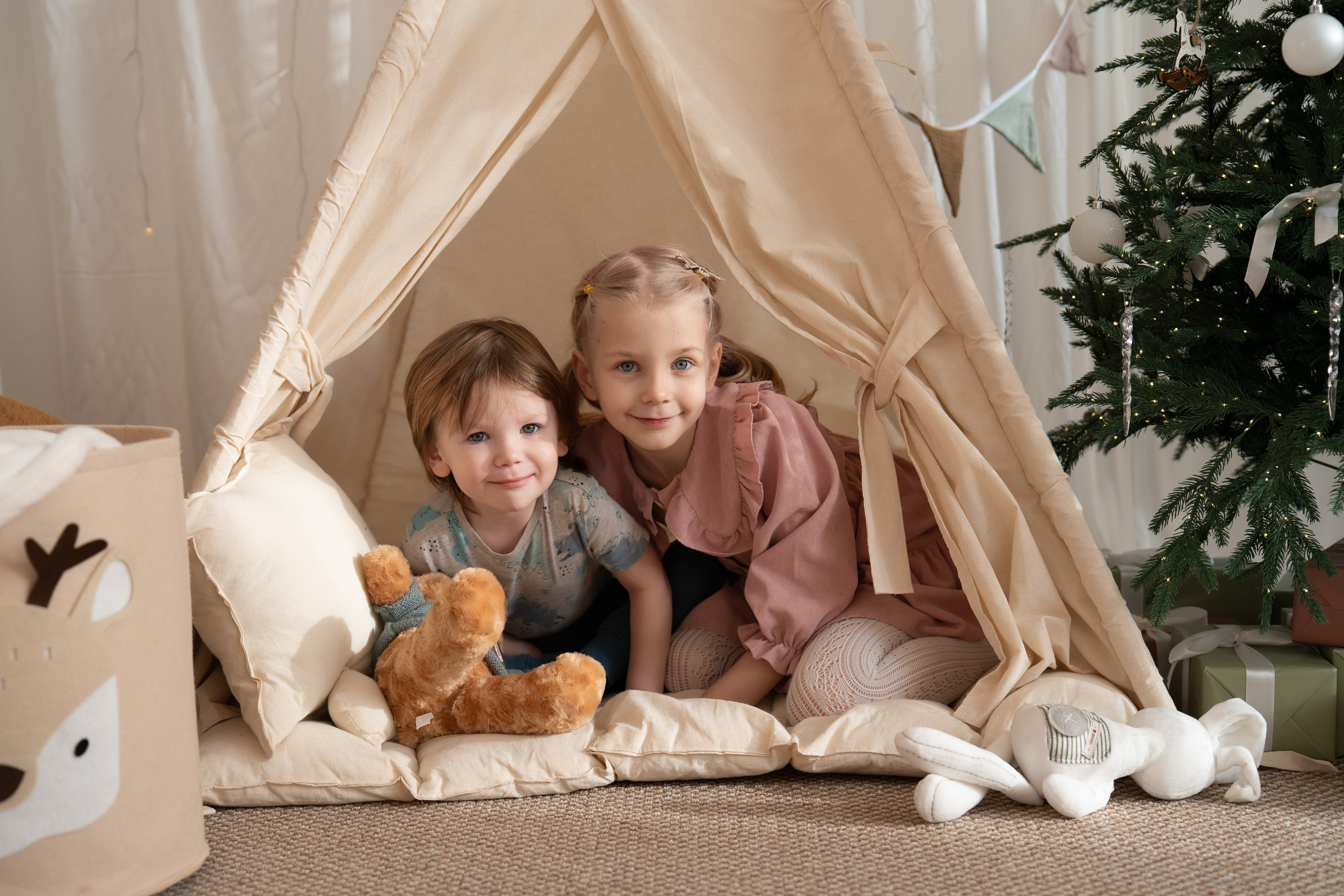 Новогодняя съемка Галя+Джон+Ладушка. Фотограф в Ростове-на-Дону Елизаваета Маковей