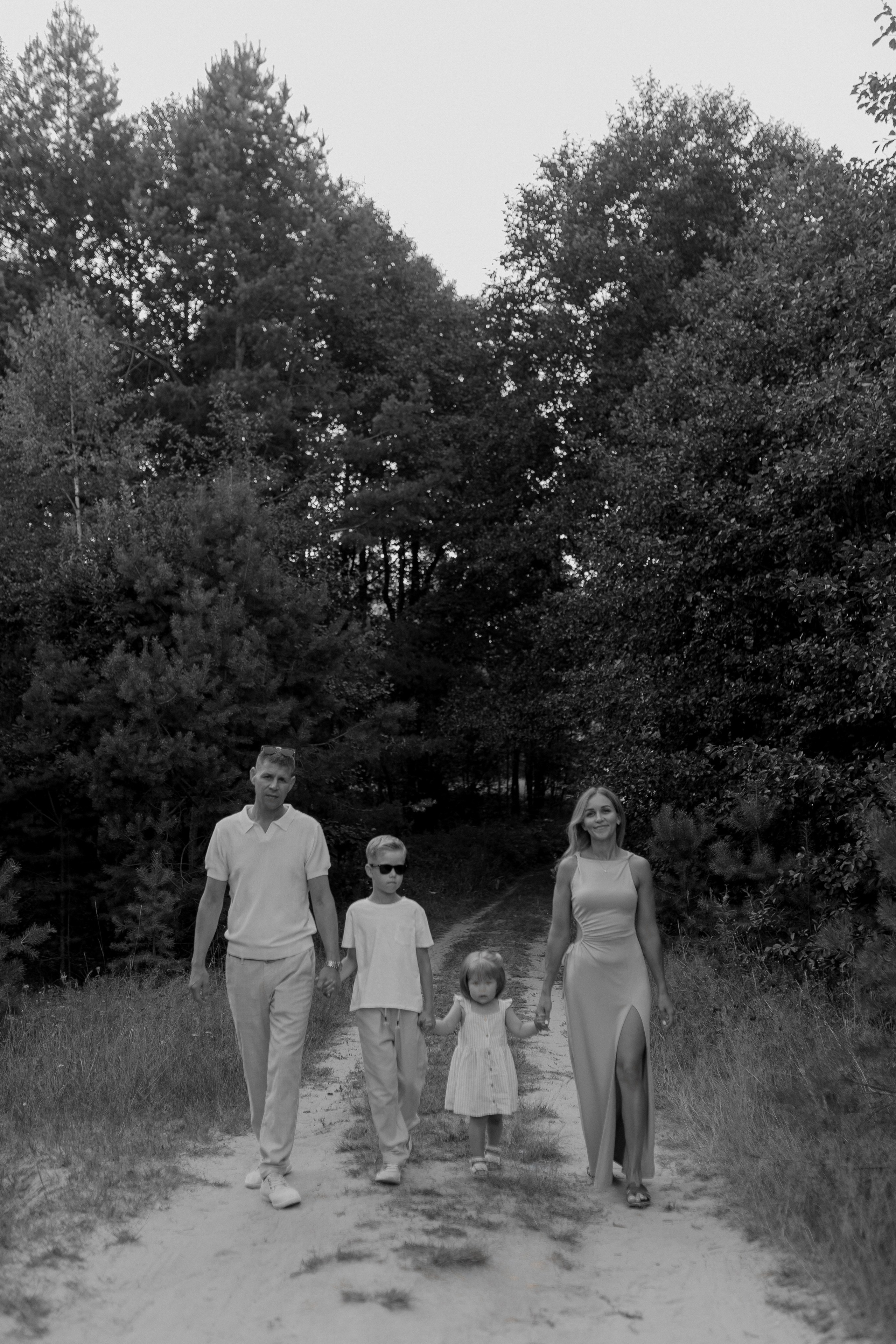 Алексей, Мария, Ваня и Варя. Фотограф Татьяна Семенова