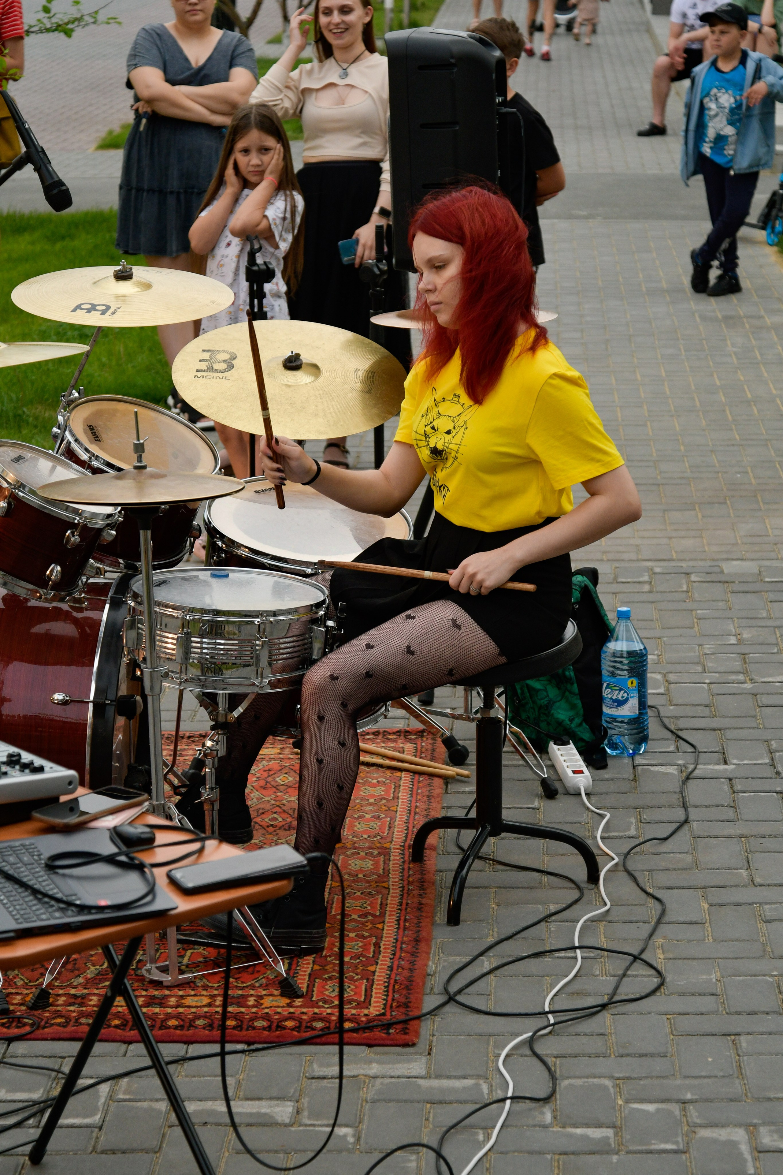 Концерт школы барабанов в соседском центре. Фотографы в Тюмени Андрей и Лидия Войвод