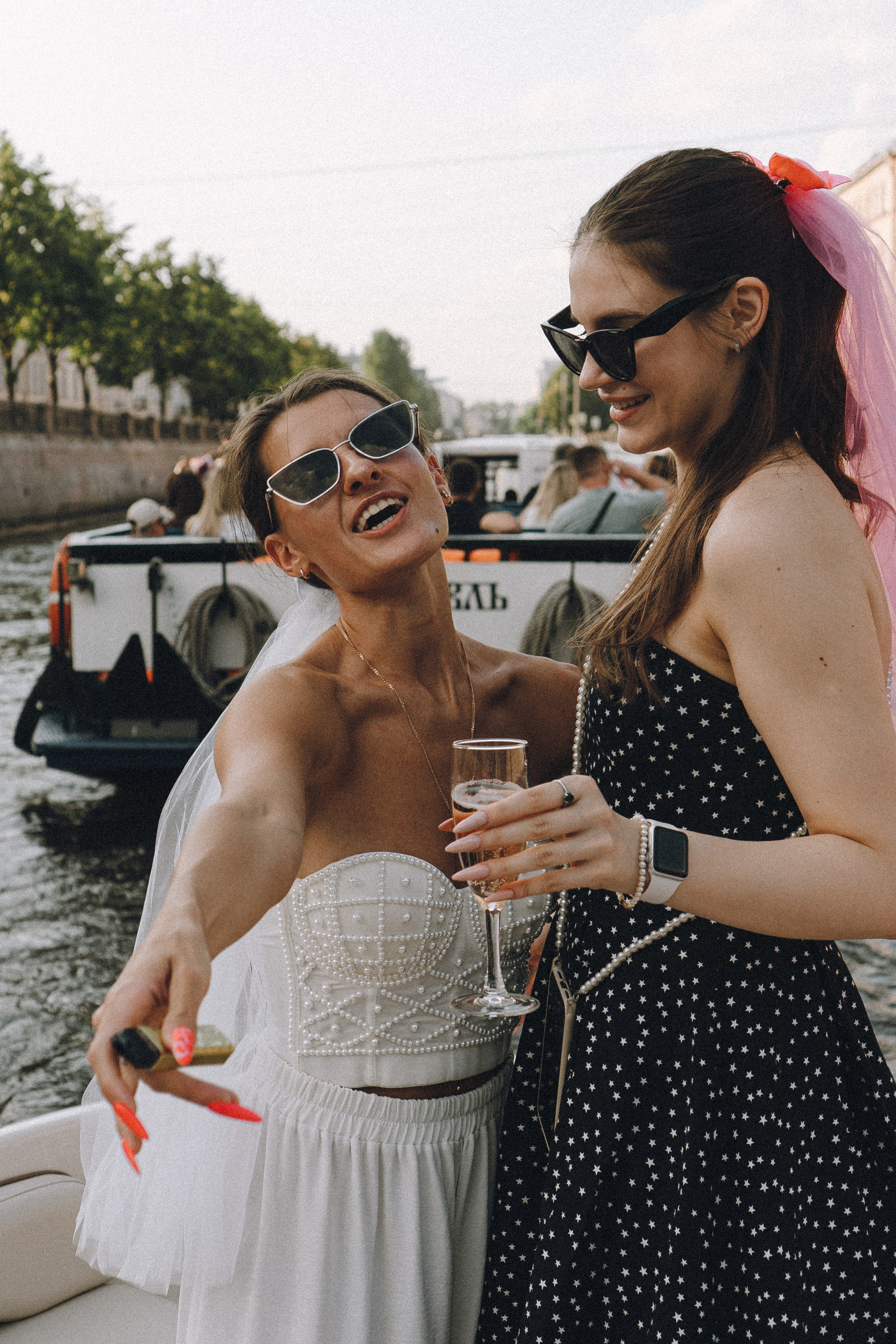 ДЕВИЧНИК НА КАТЕРЕ. Профессиональный фотограф, Санкт-Петербург — Виктория Богомолова