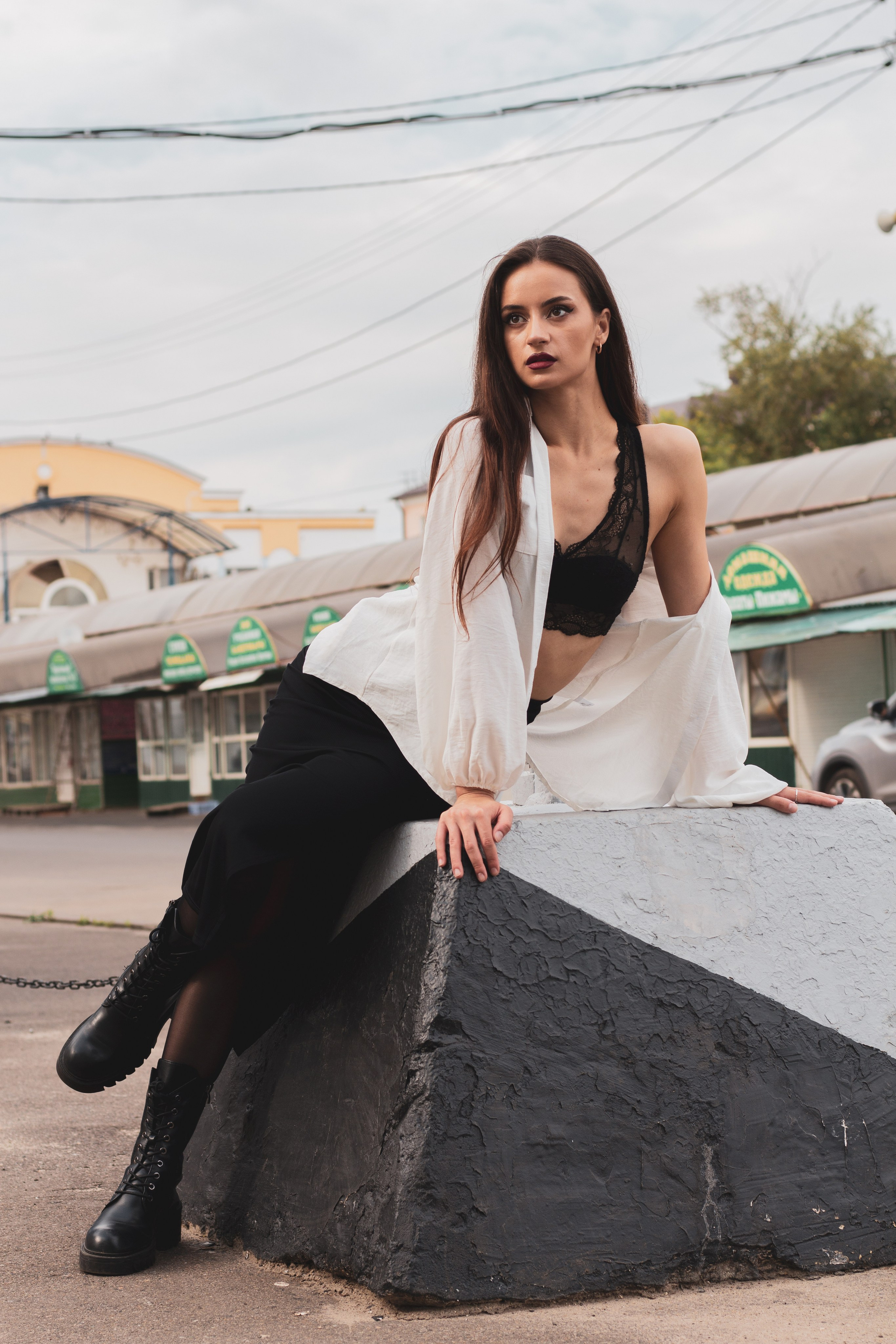 Уличная съемка — Каринэ. Портретный фотограф в Орле. Готовые фото за 3 дня! Помощь в позировании. Советы по организации