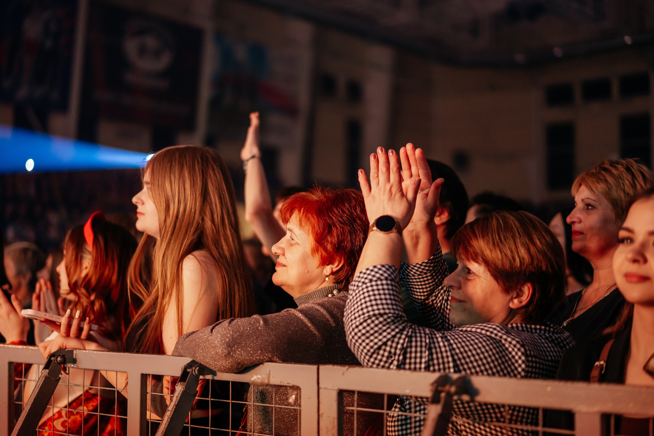Концерт Надежды Кадышевой в Смоленске. Фотограф и видеограф Смоленск | Студия Цезарь
