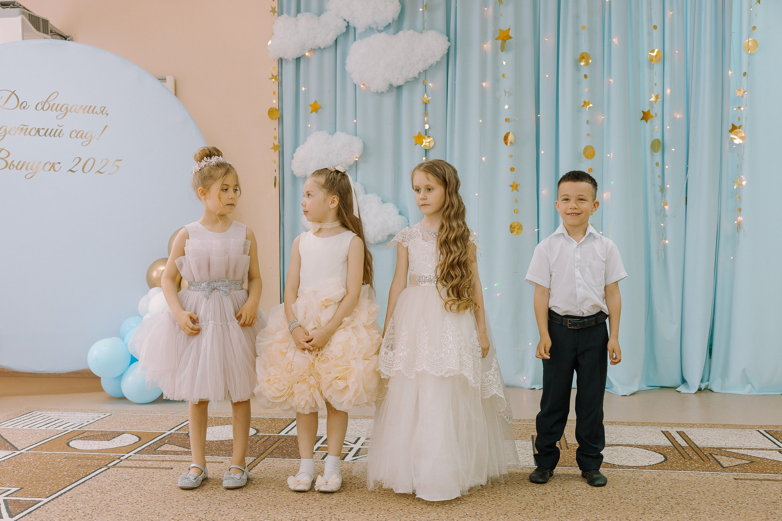 Выпускной в ДС -29. Выпускные альбомы Натальи Бутко: Новороссийск, Анапа, Геленджик