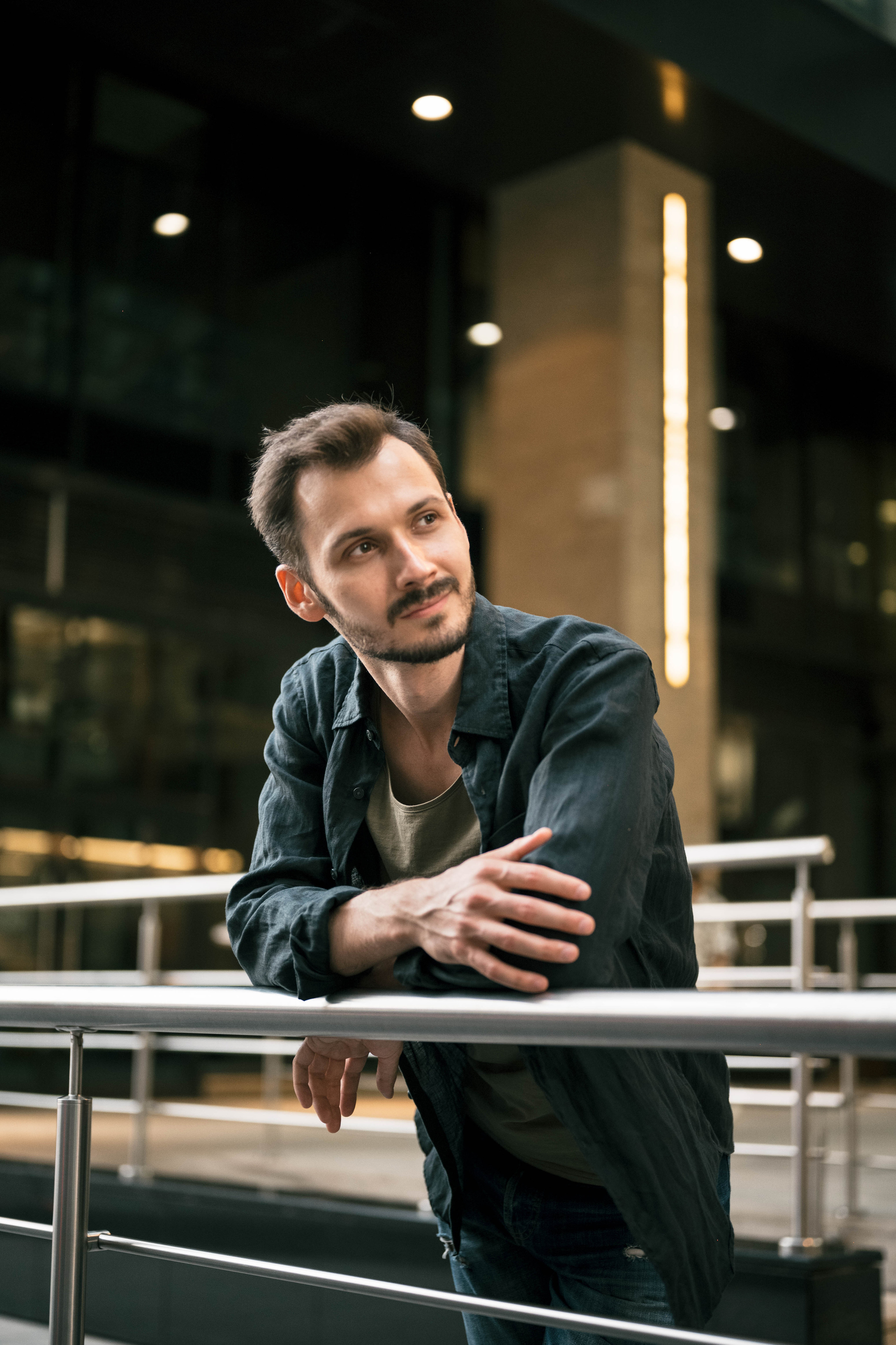 Мужской портрет. Фотограф в Белграде Чугреева Елена