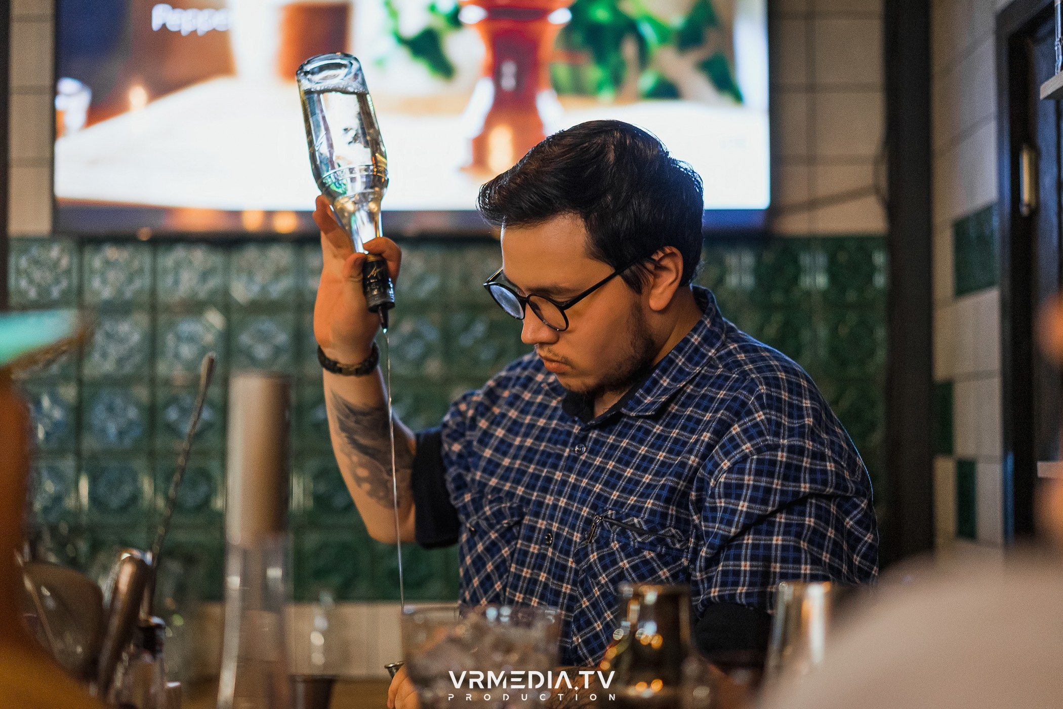 Art Talk с Настоящим Квартирником в баре «Supreme»